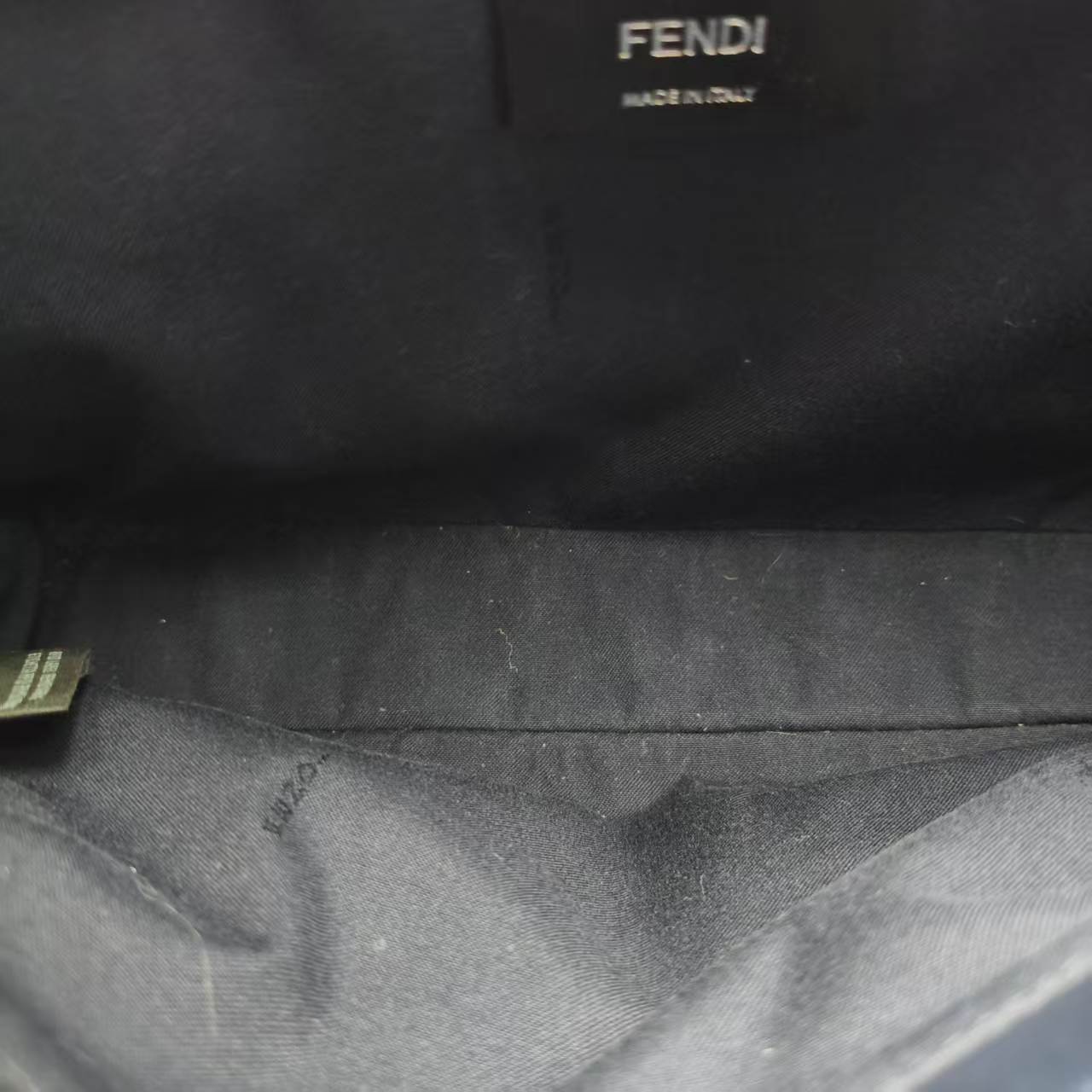 【*Shipped from: China*】FENDI 2 Jour Leather Shoulder Bag — view 10