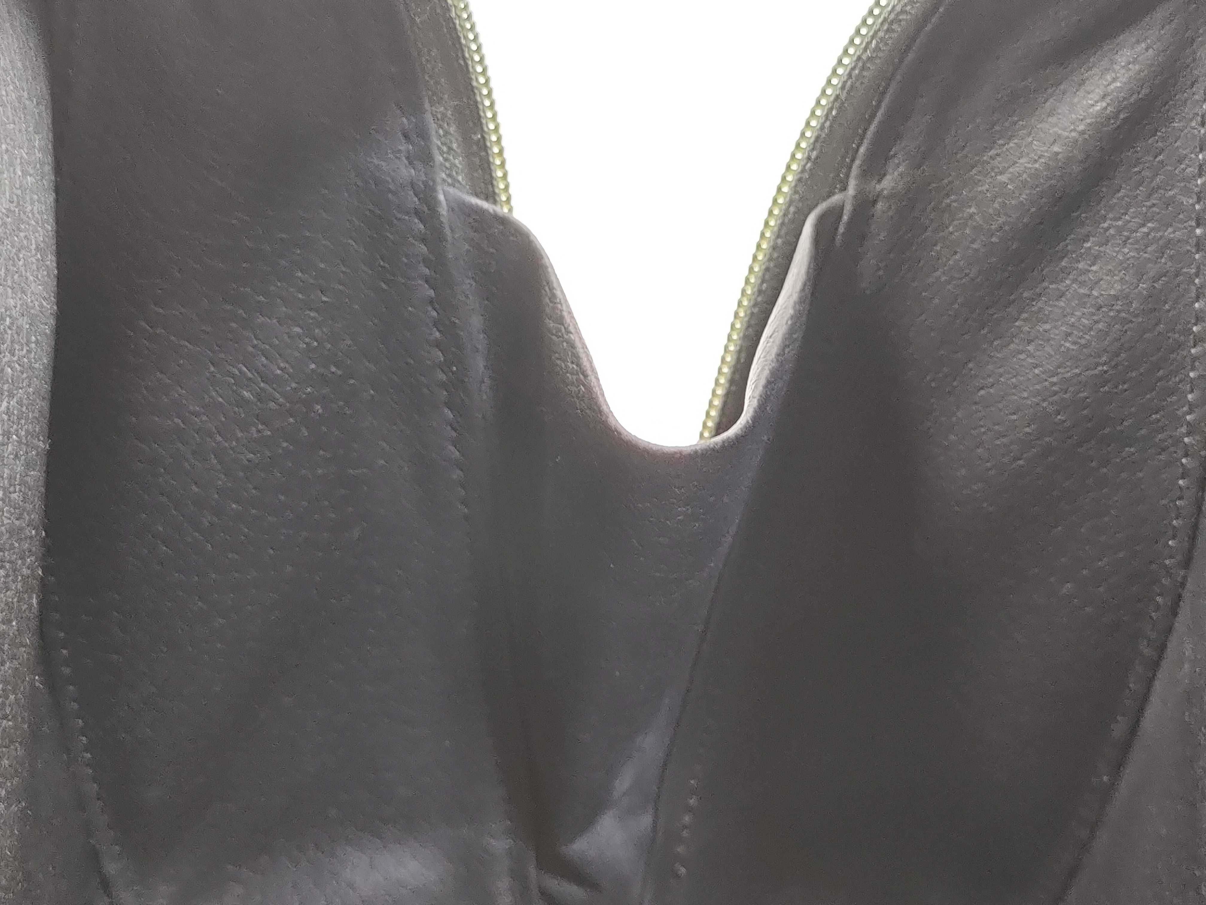 Circle Logo 2-Way Handbag — view 10
