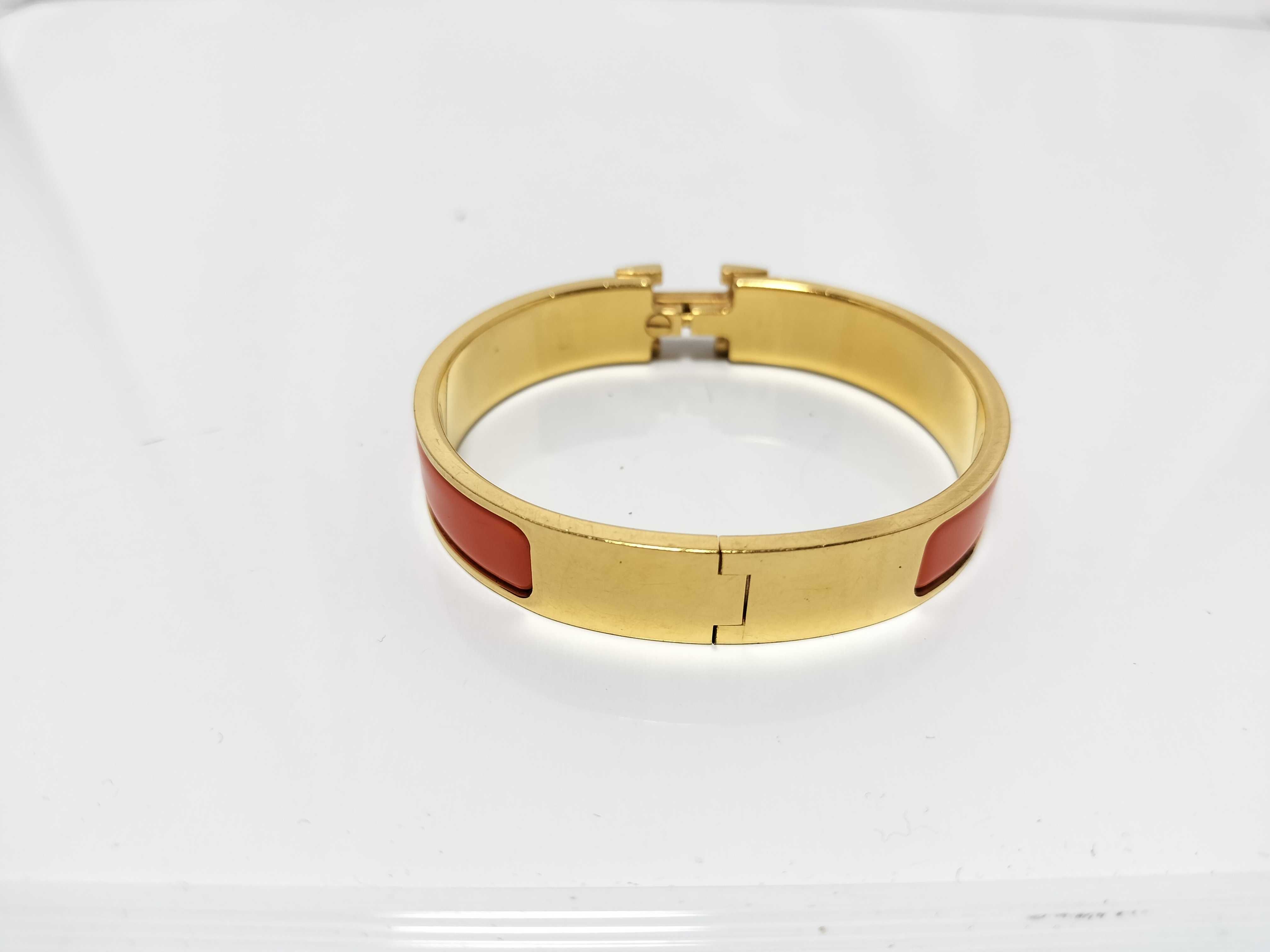 Click H Enamel Bracelet (Bracelet/Bangle) — view 5