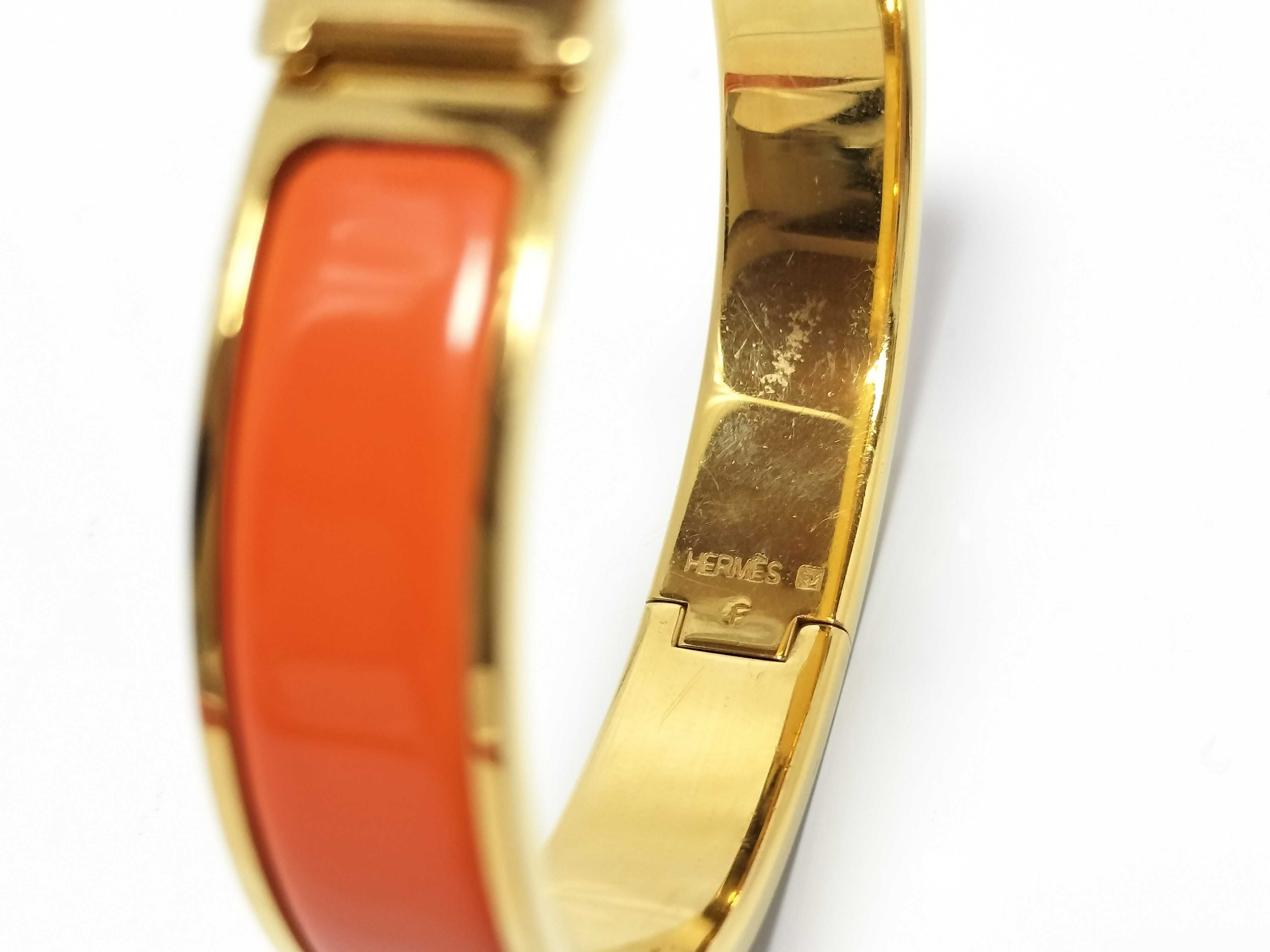 Click H Enamel Bracelet (Bracelet/Bangle) — view 6