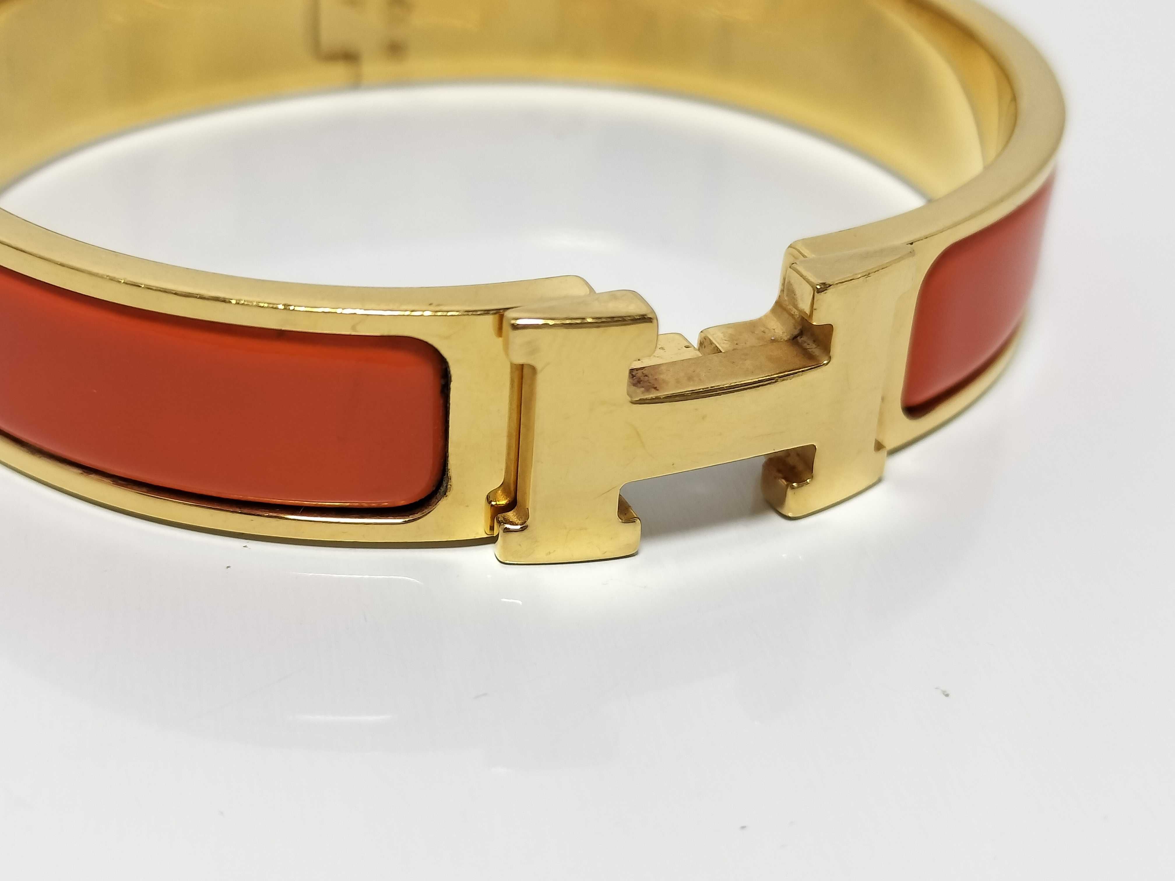 Click H Enamel Bracelet (Bracelet/Bangle) — view 8