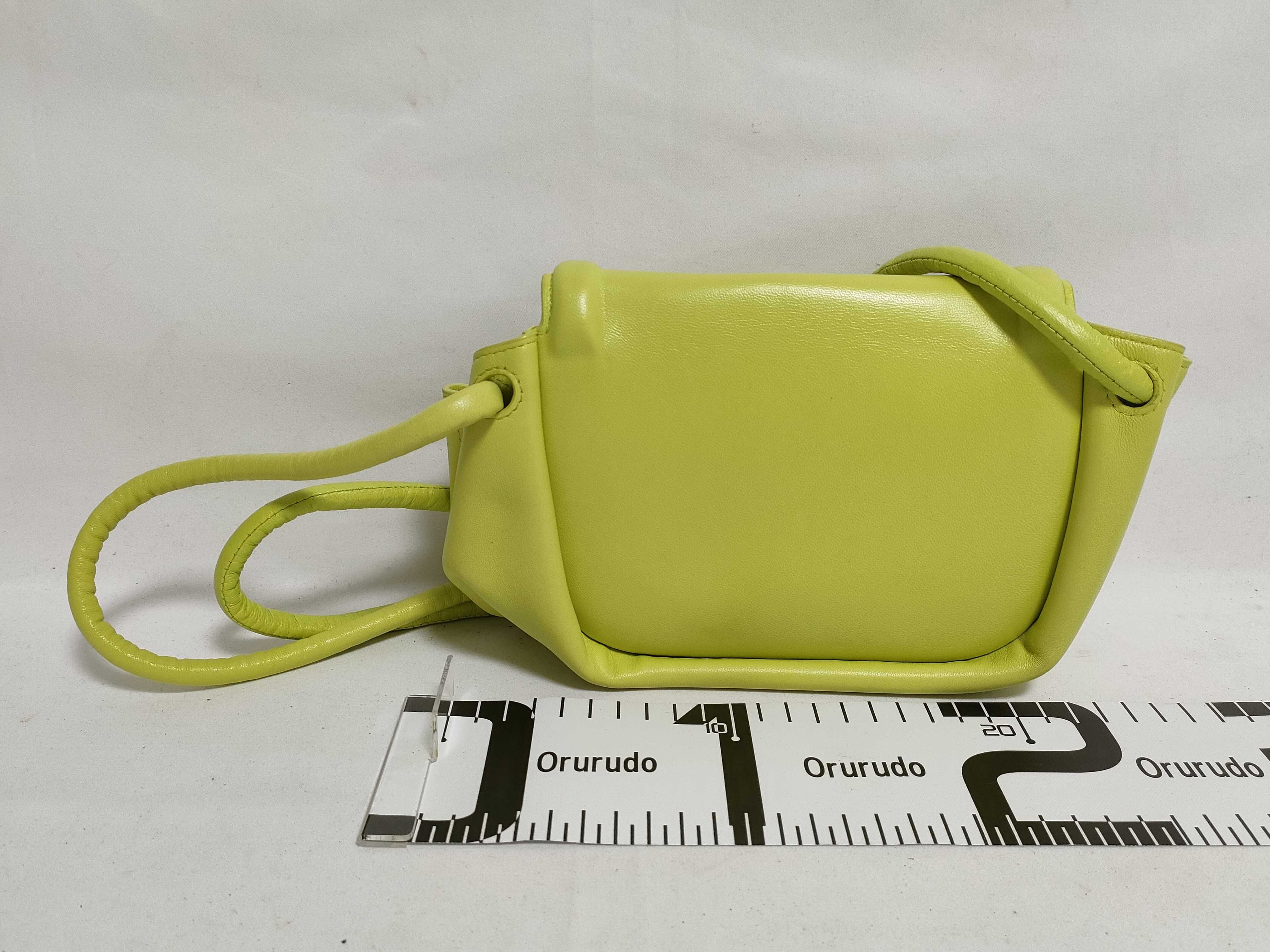 Beak Small Shoulder Bag, Yellow — view 2