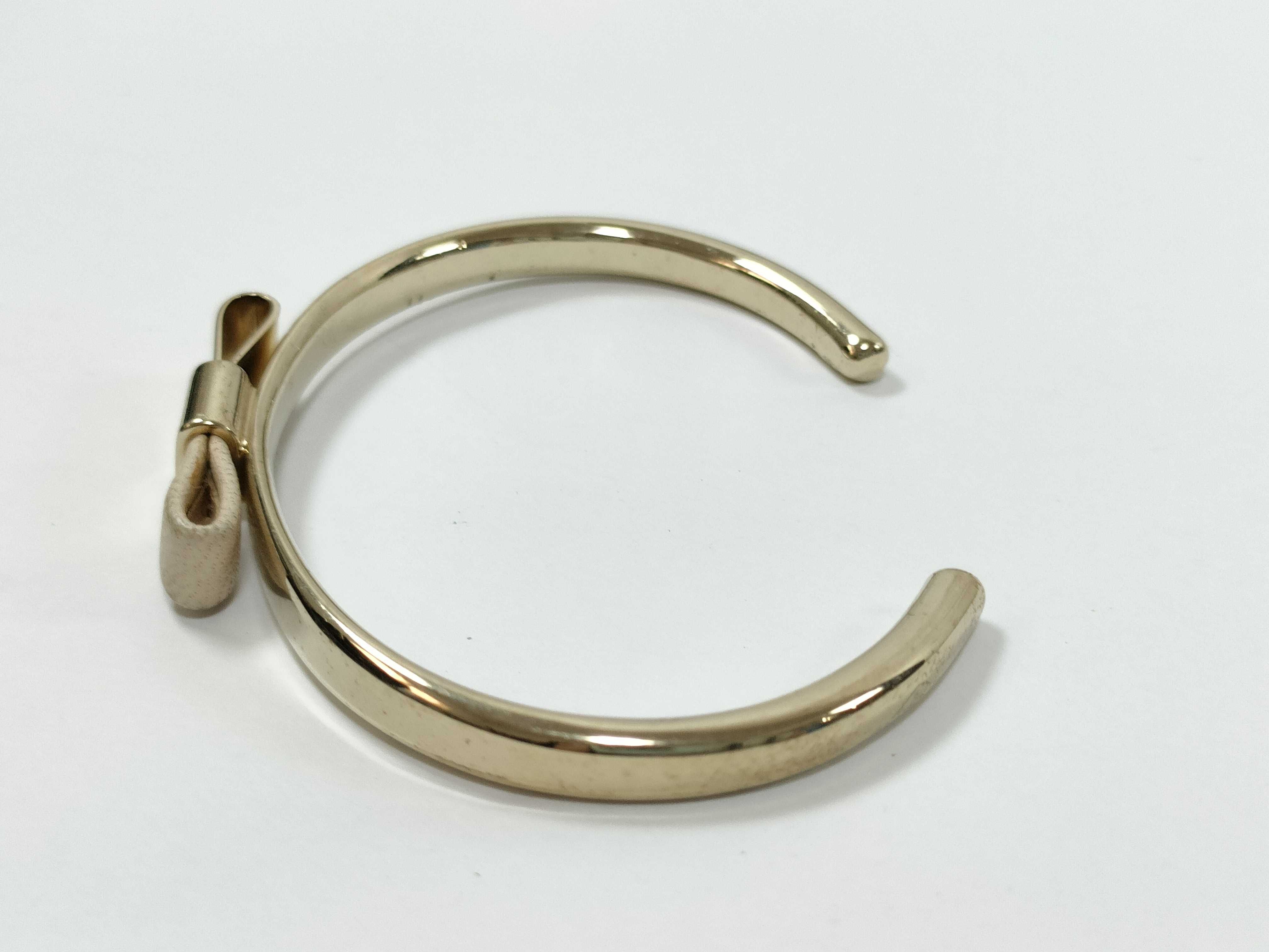 Open Bangle Gold/White Bracelet/Bangle — view 2