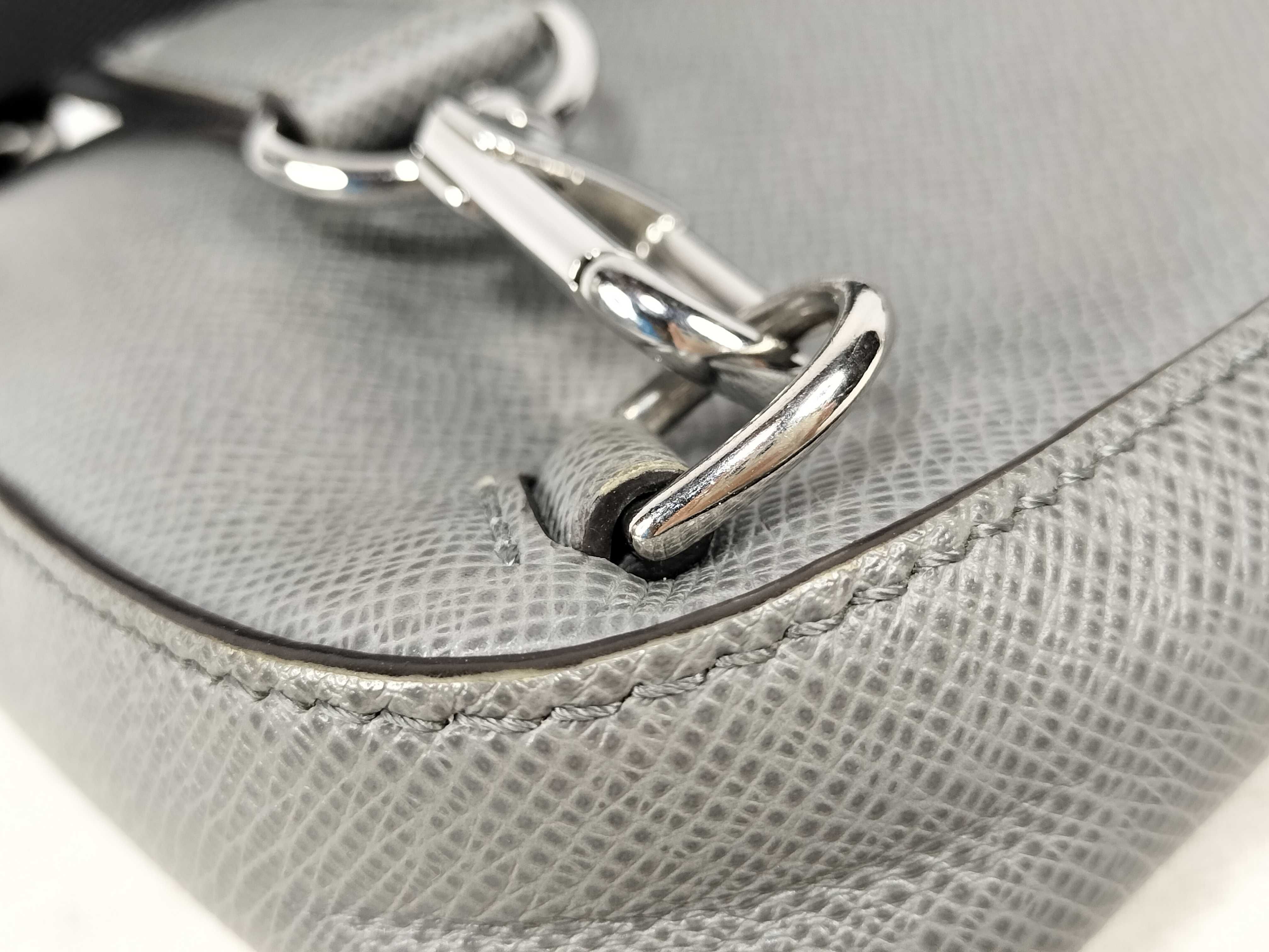Taiga Avenue Sling Bag Shoulder Bag — view 5