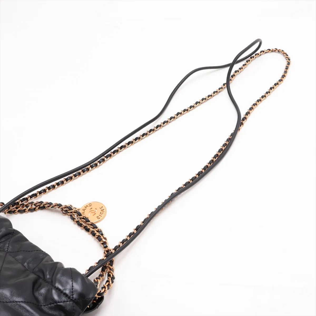 22 Mini Shiny Calfskin 2-Way Shoulder Bag Black Gold Hardware H329NTU6 Random Serial Number — view 5