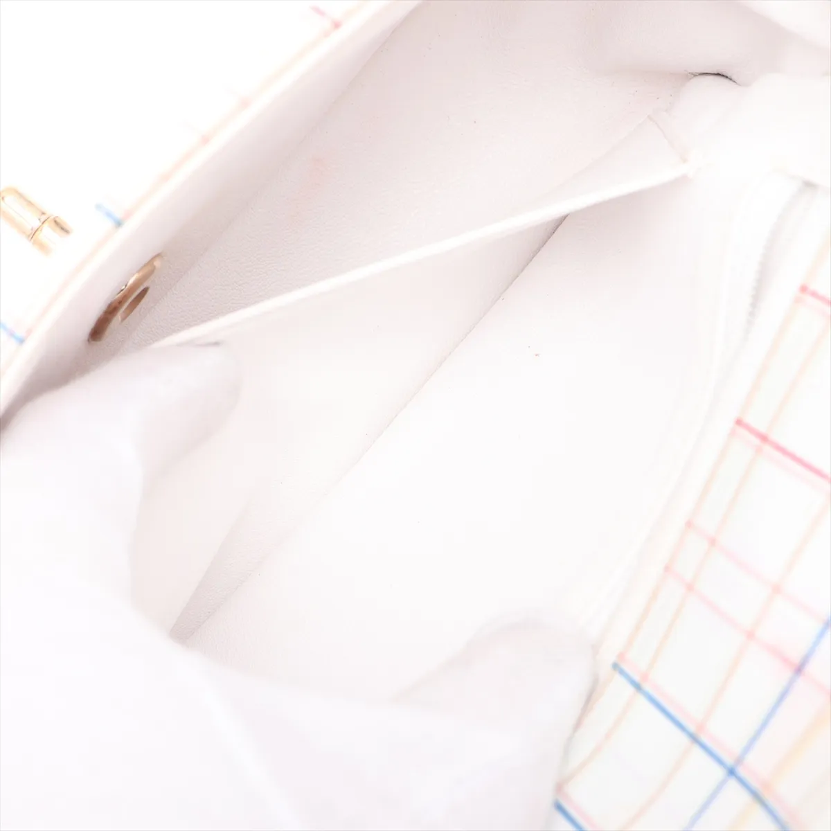 Mini Matelassé 20 Lambskin Single Flap Single Chain Bag, White with Gold Hardware, 29194413, Serial Number 29, A69900 — view 7