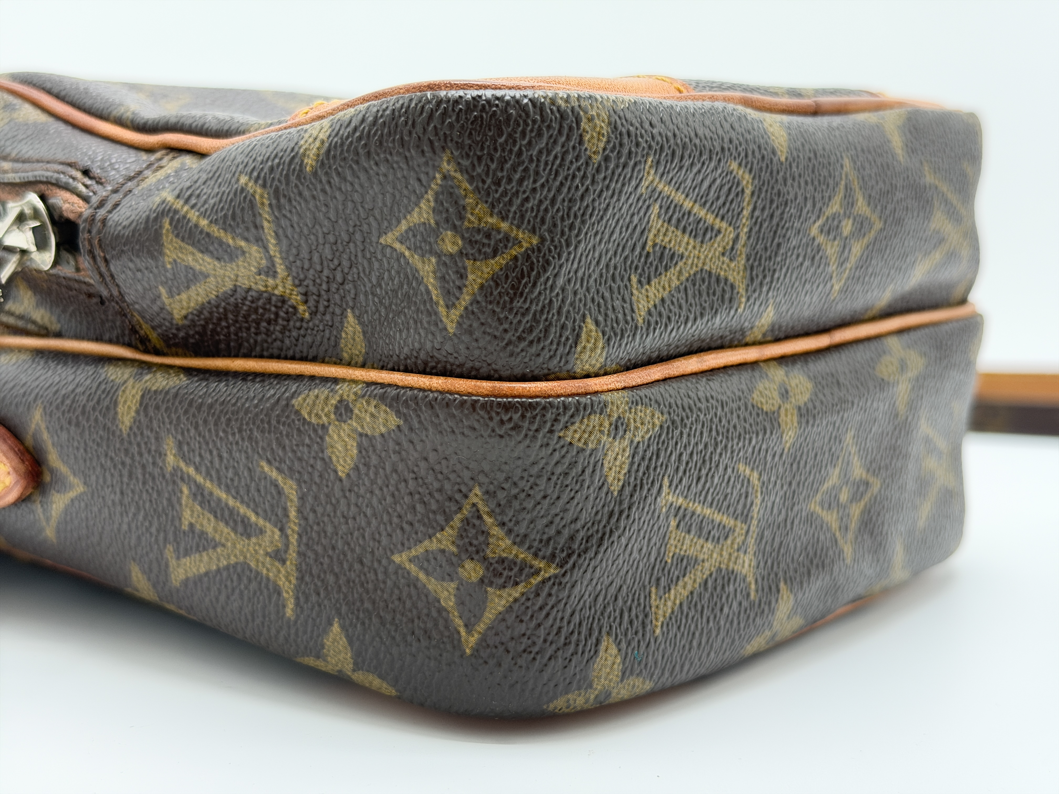 Monogram M45236 Amazon (No stickiness) Shoulder Bag — view 9