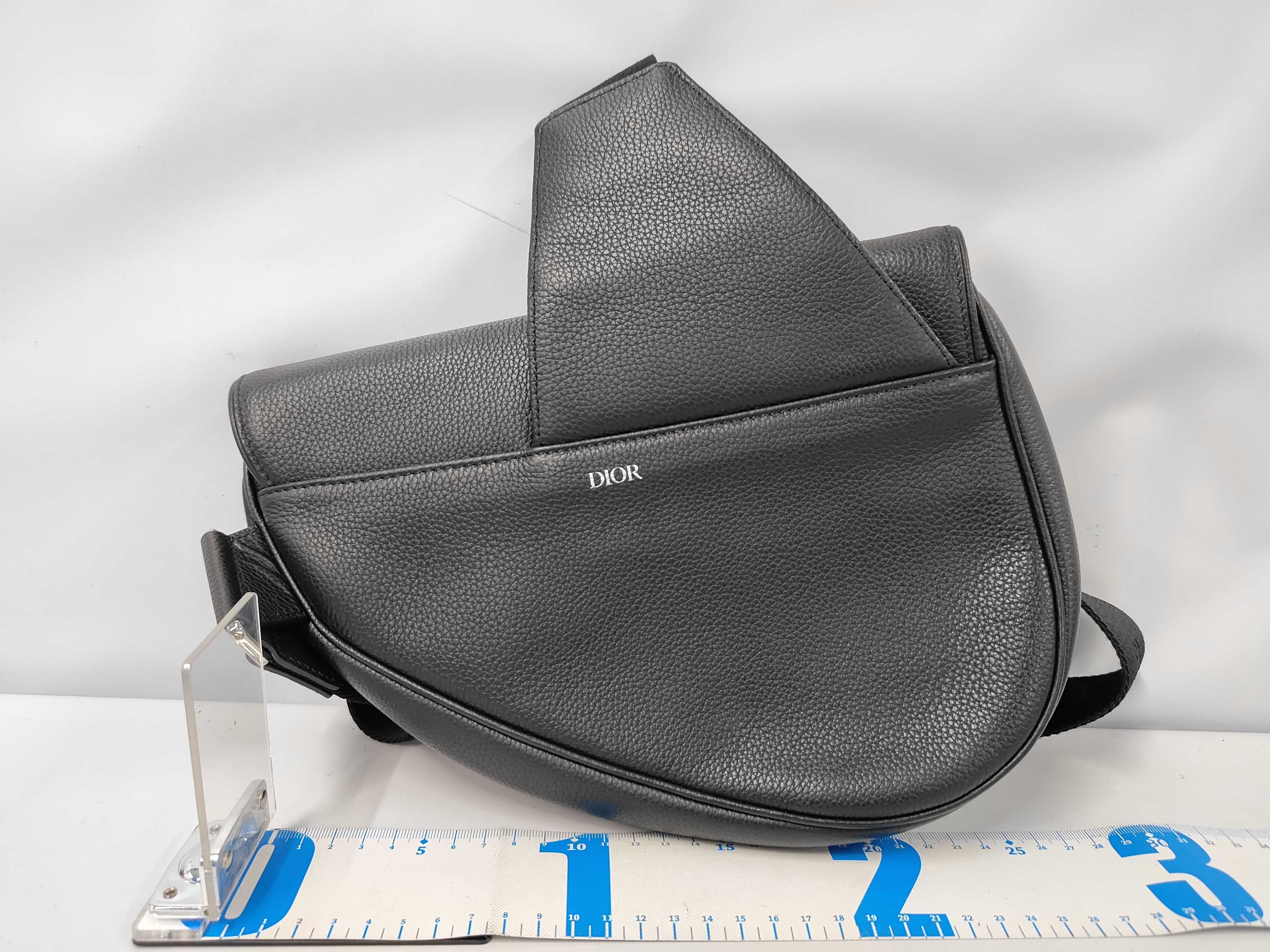 Saddle Bag Leather Black Dior Shoulder Bag — view 2