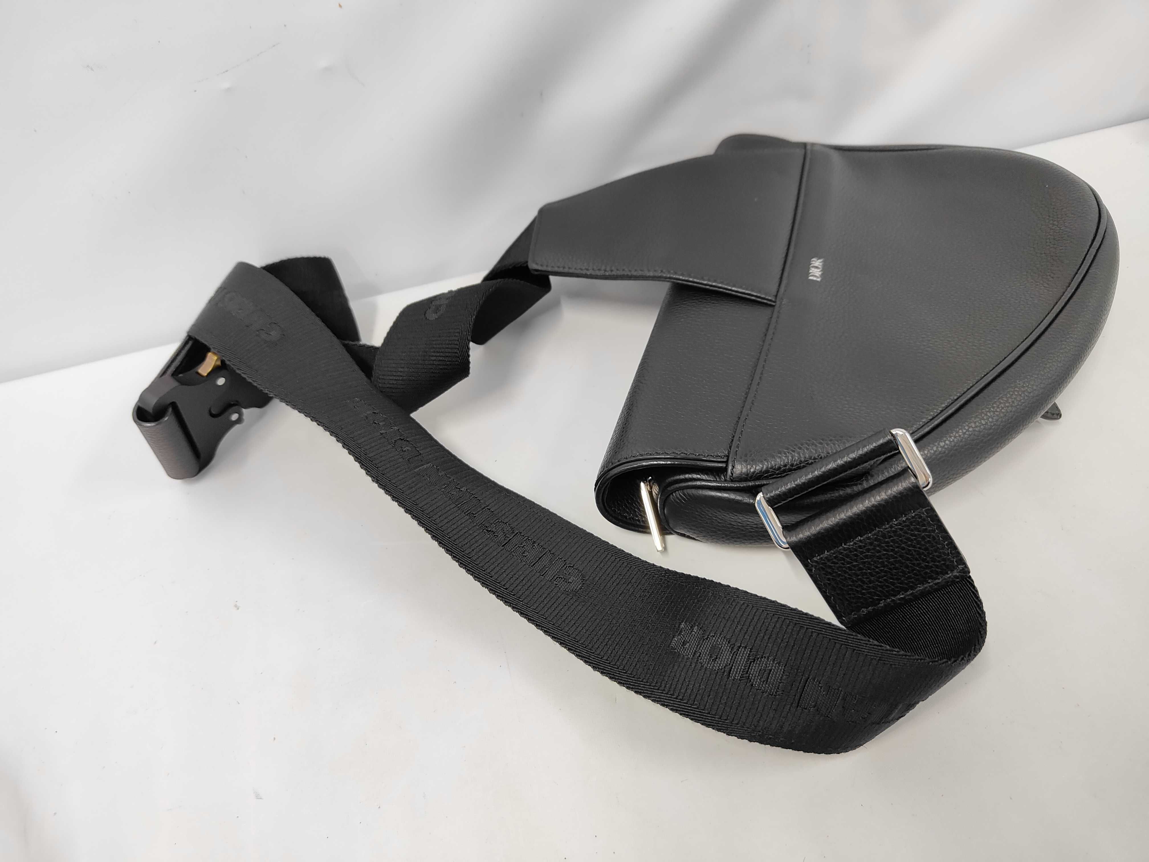 Saddle Bag Leather Black Dior Shoulder Bag — view 5
