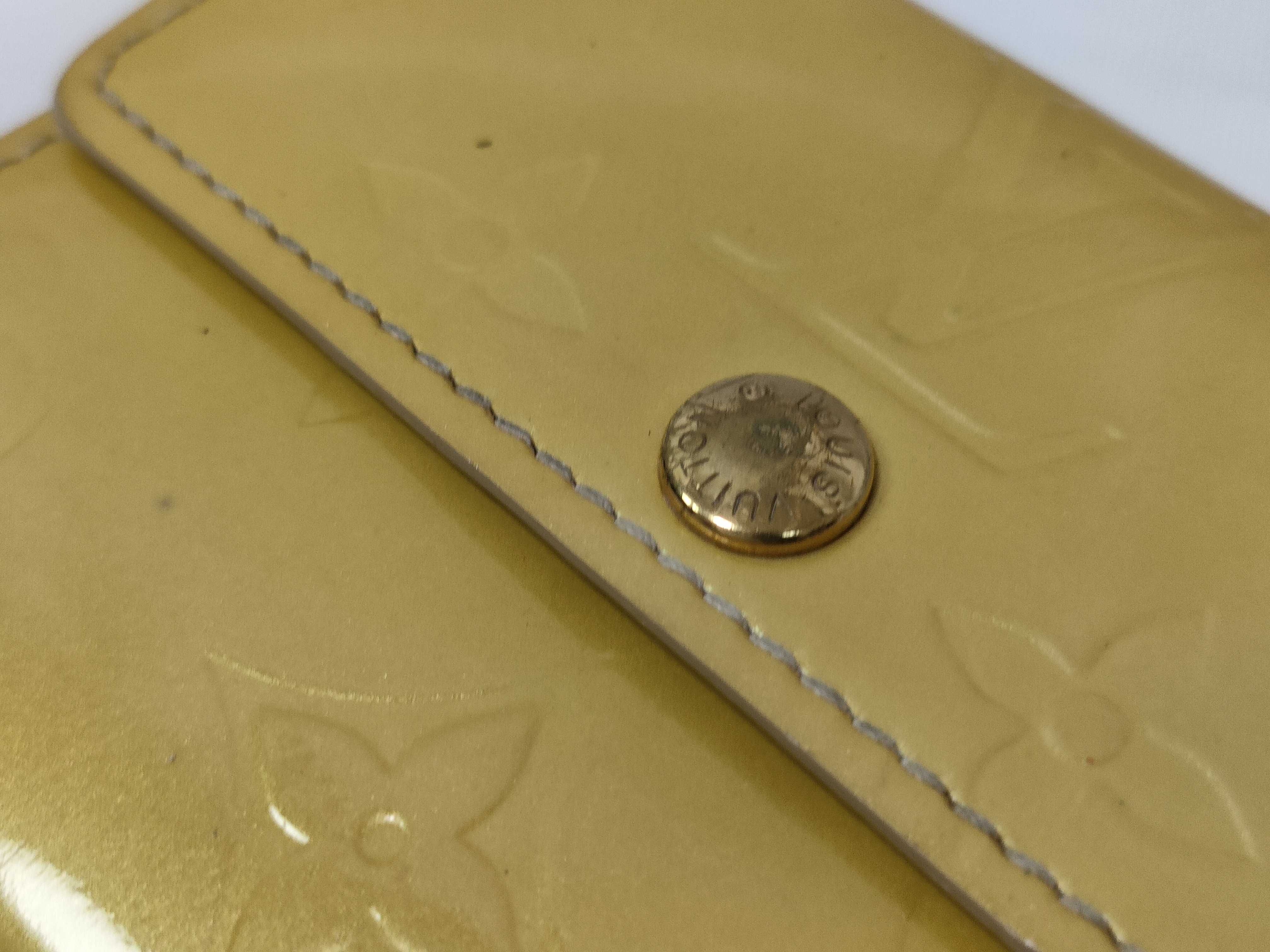 Vernis Ludlow Yellow Card Case — view 13