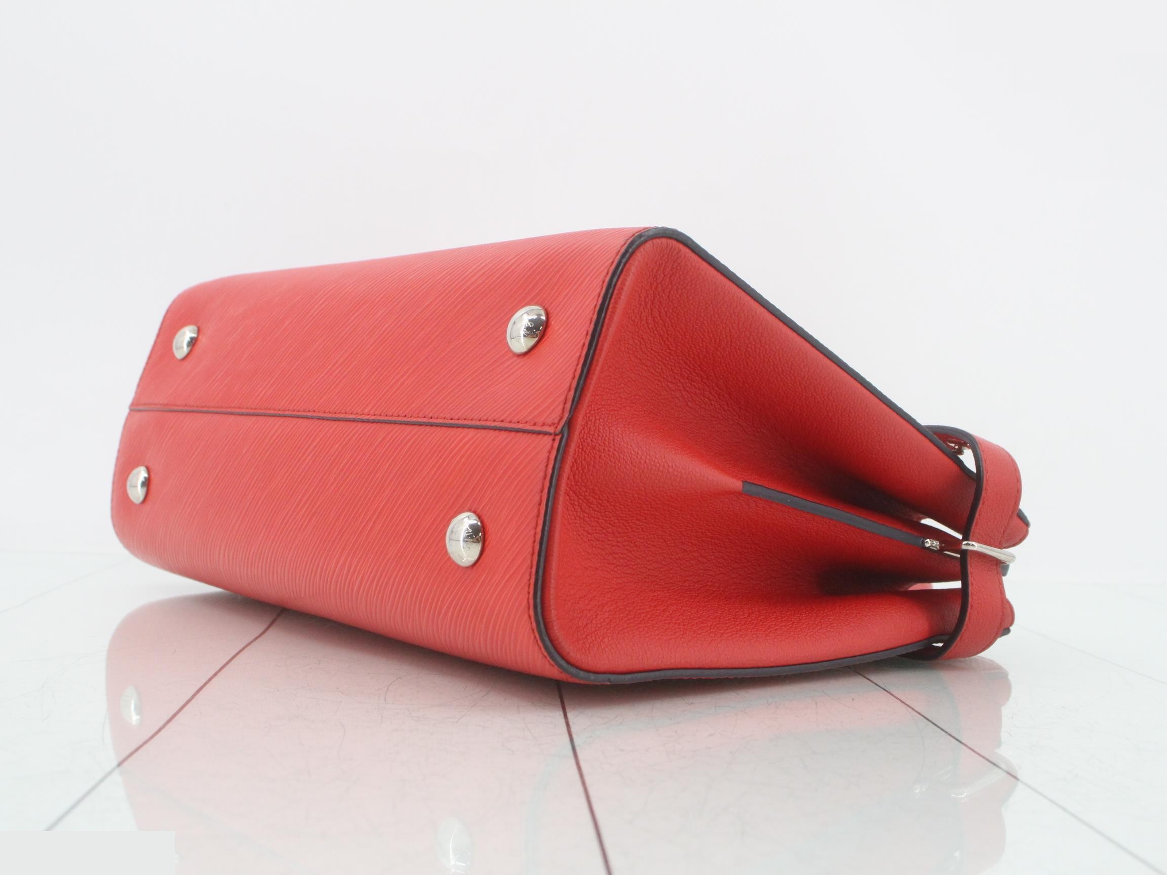 Epi Twist Tote Coquelicot 2-Way Handbag — view 6