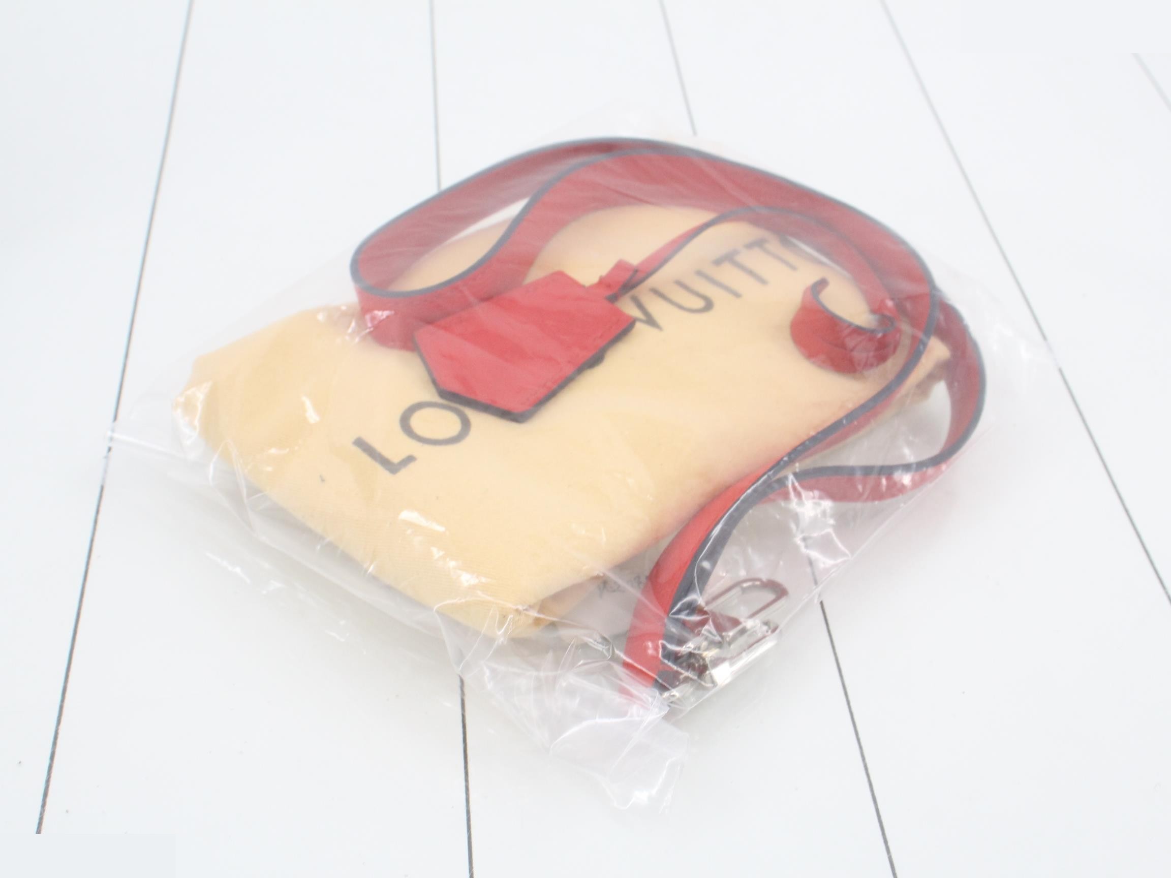 Epi Twist Tote Coquelicot 2-Way Handbag — view 7