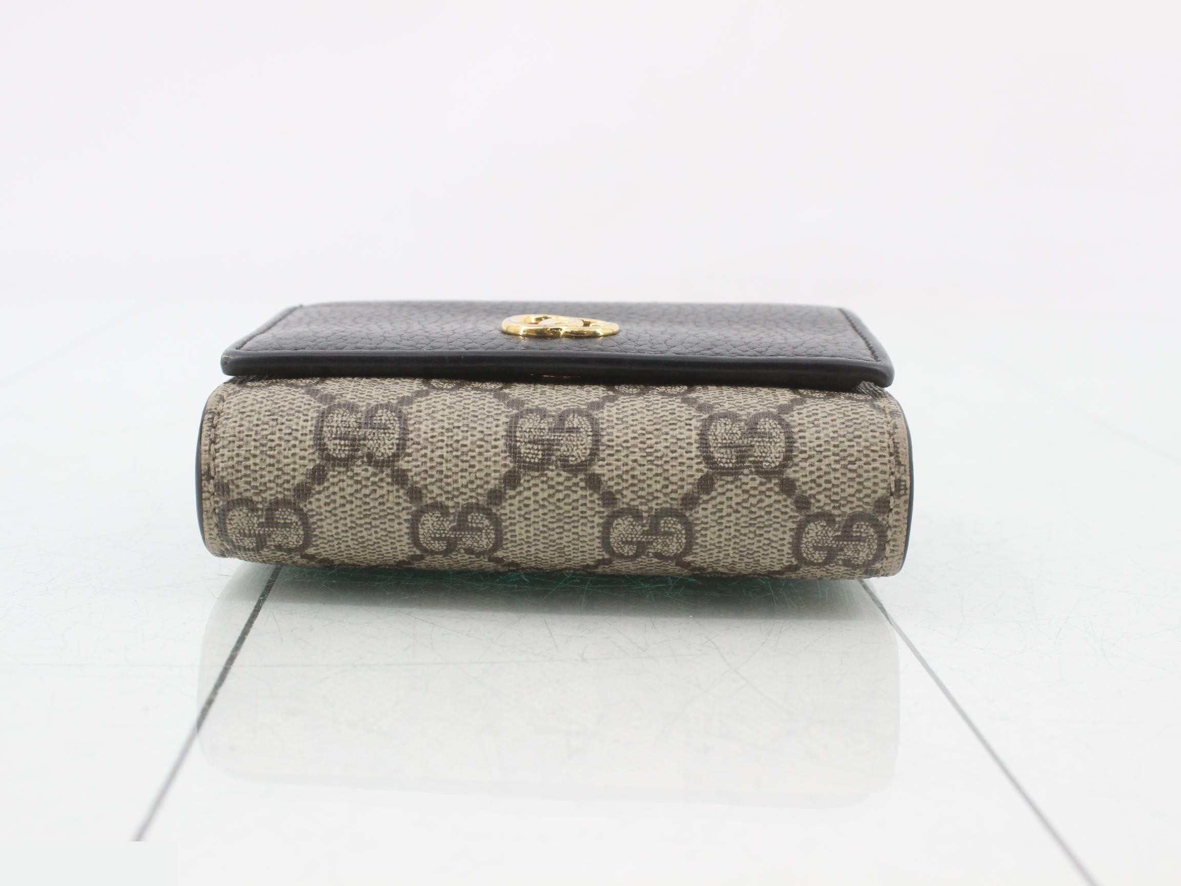 Marmont bi-fold wallet, beige, item number 598581, model number 2149 — view 3