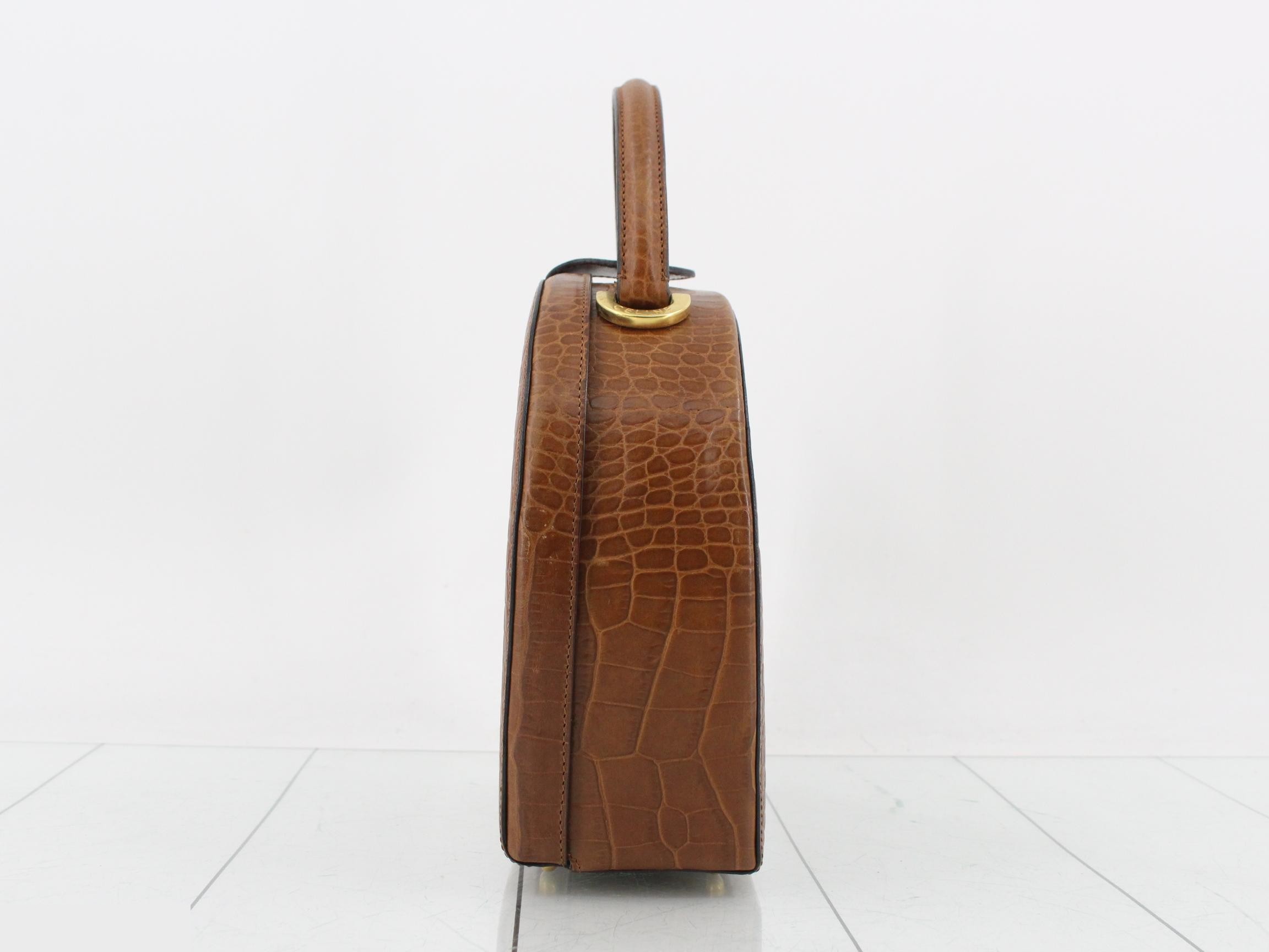 handbag — view 3
