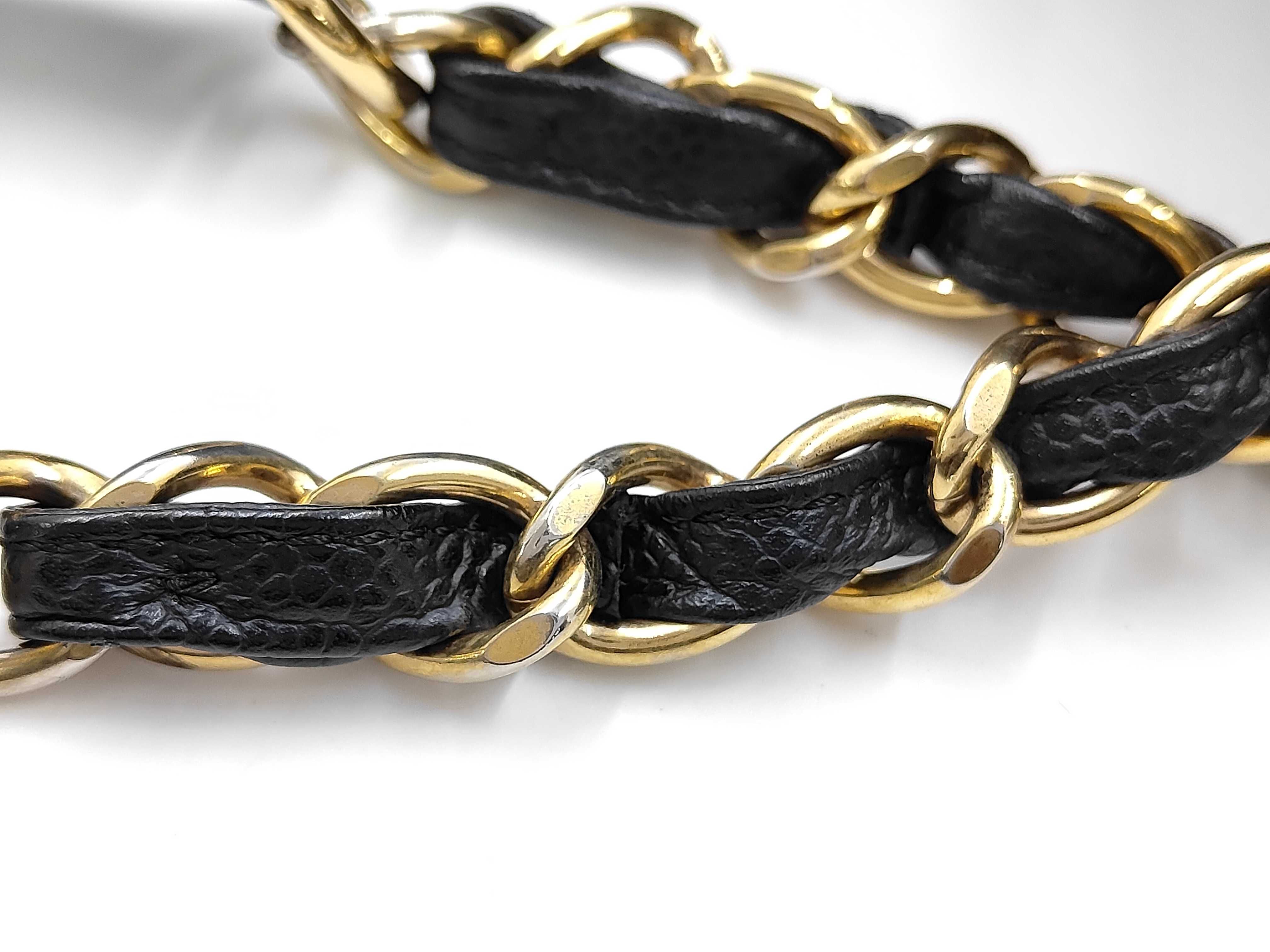 Caviar Skin Chain Tote GST Black Gold Hardware Tote Bag — view 6