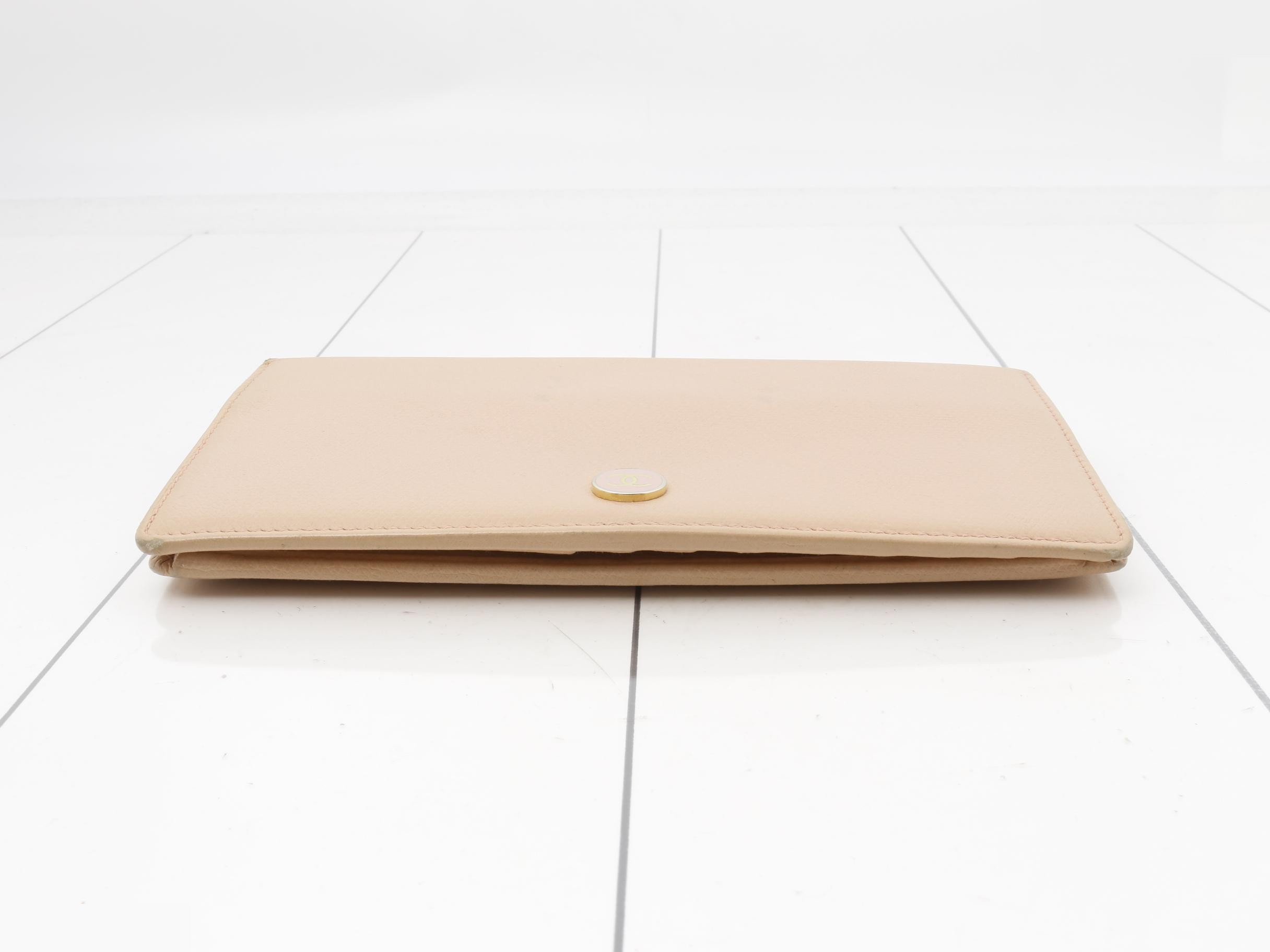 Caviar leather (bag) and wallet, Coco Mark, pink — view 3