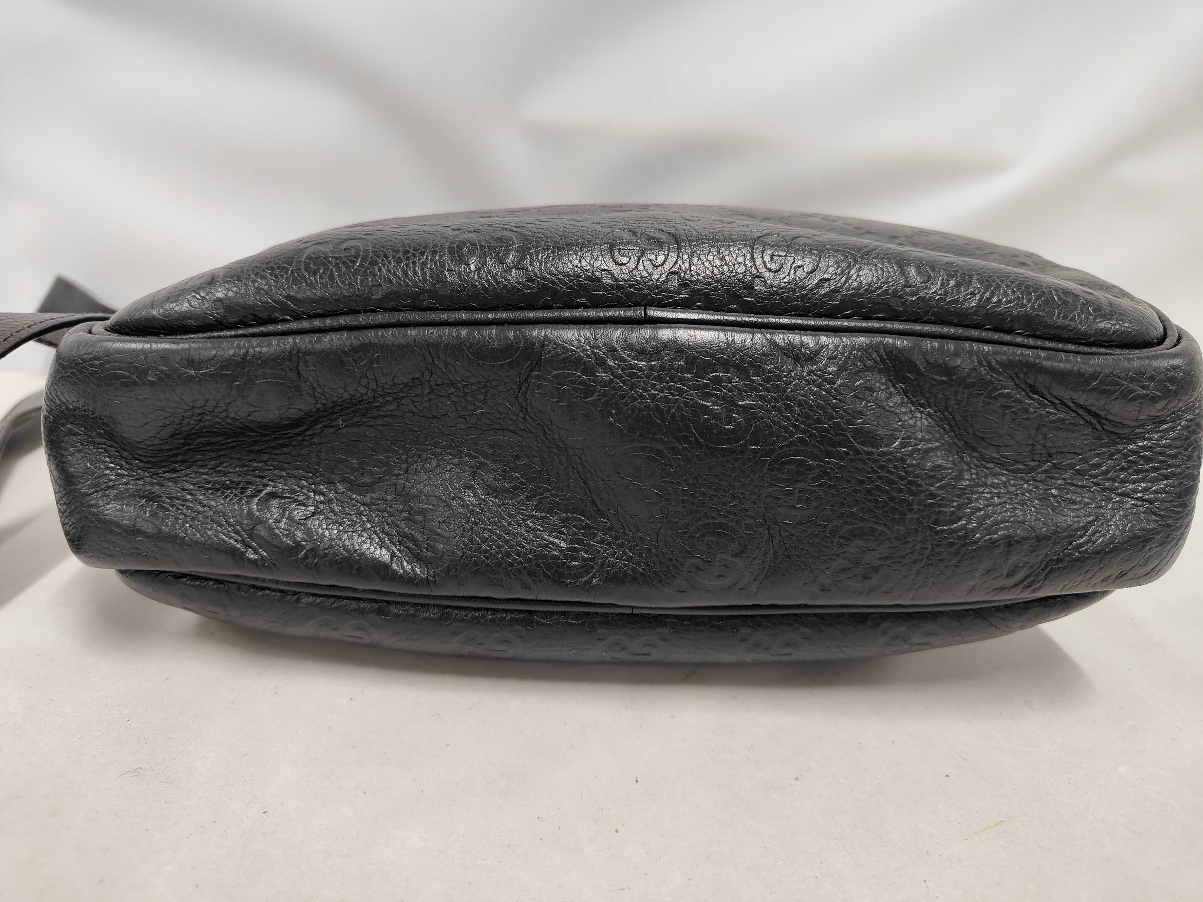 Guccissima Leather Shoulder Bag, Black, Serial Numbered Shoulder Bag — view 4