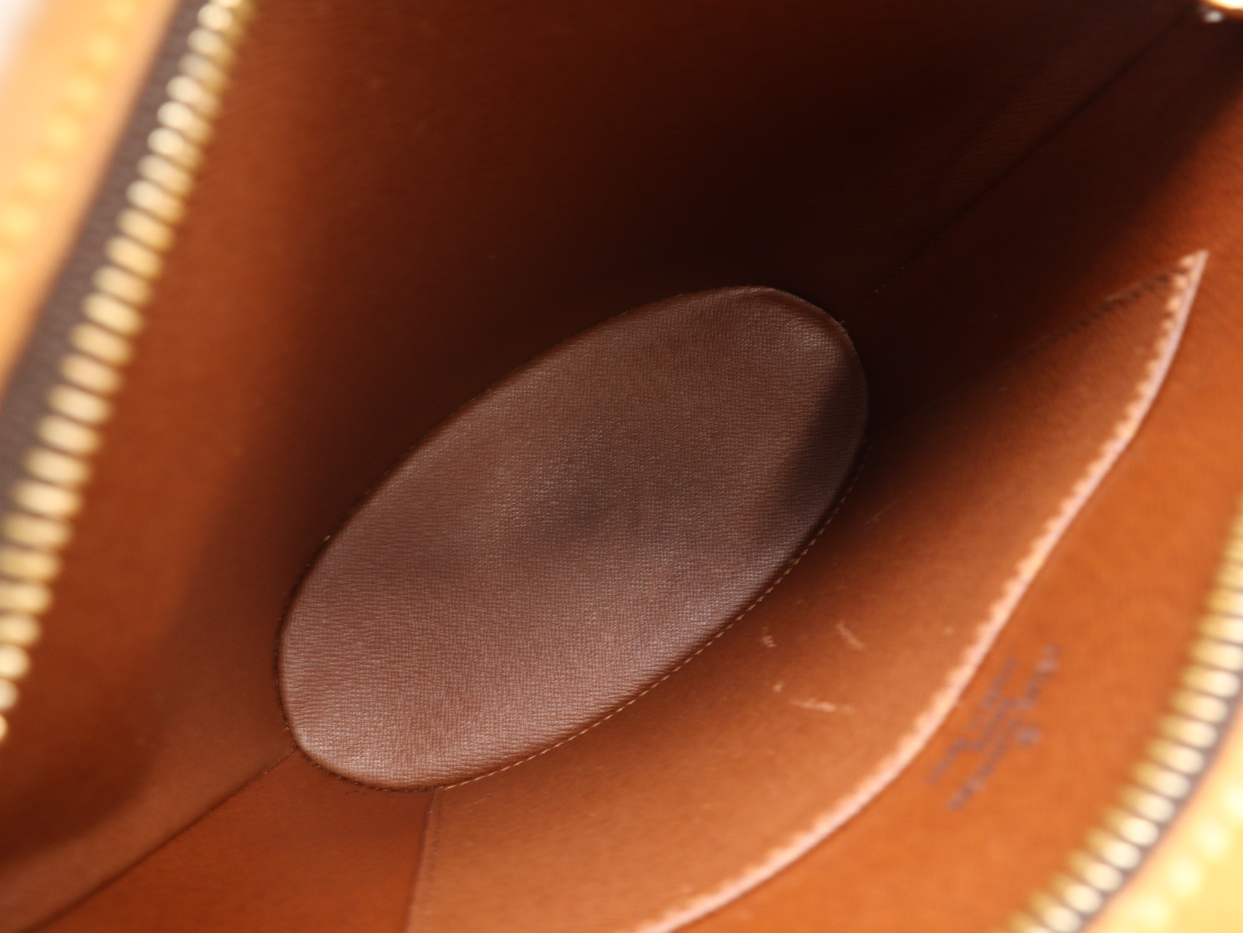 M51290 Monogram Druot Shoulder Bag — view 10