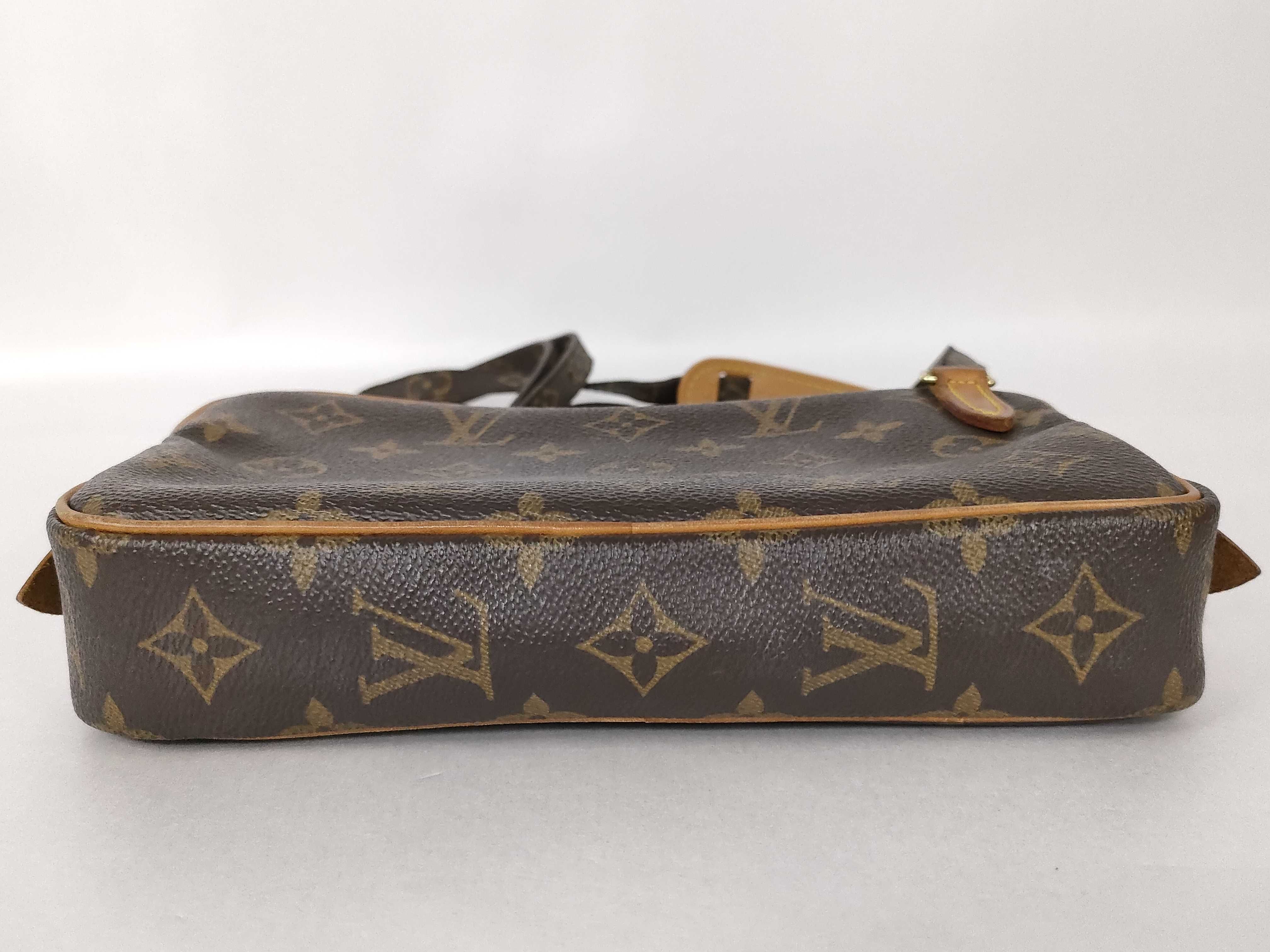 Monogram Pochette Marly Bandoulière Monogram M51828 Shoulder Bag — view 7