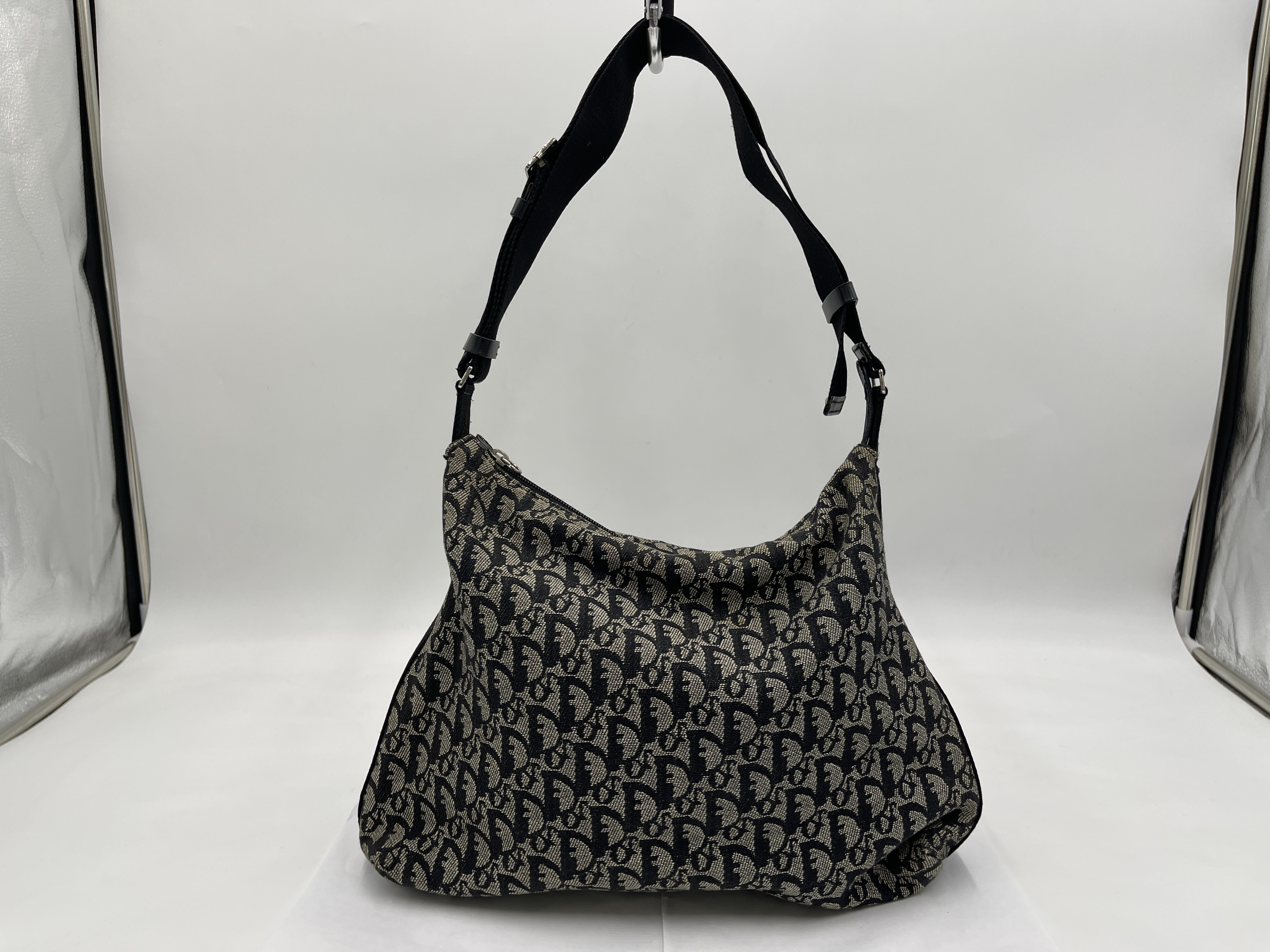 Trotter BO B 0052 Shoulder Bag — view 2