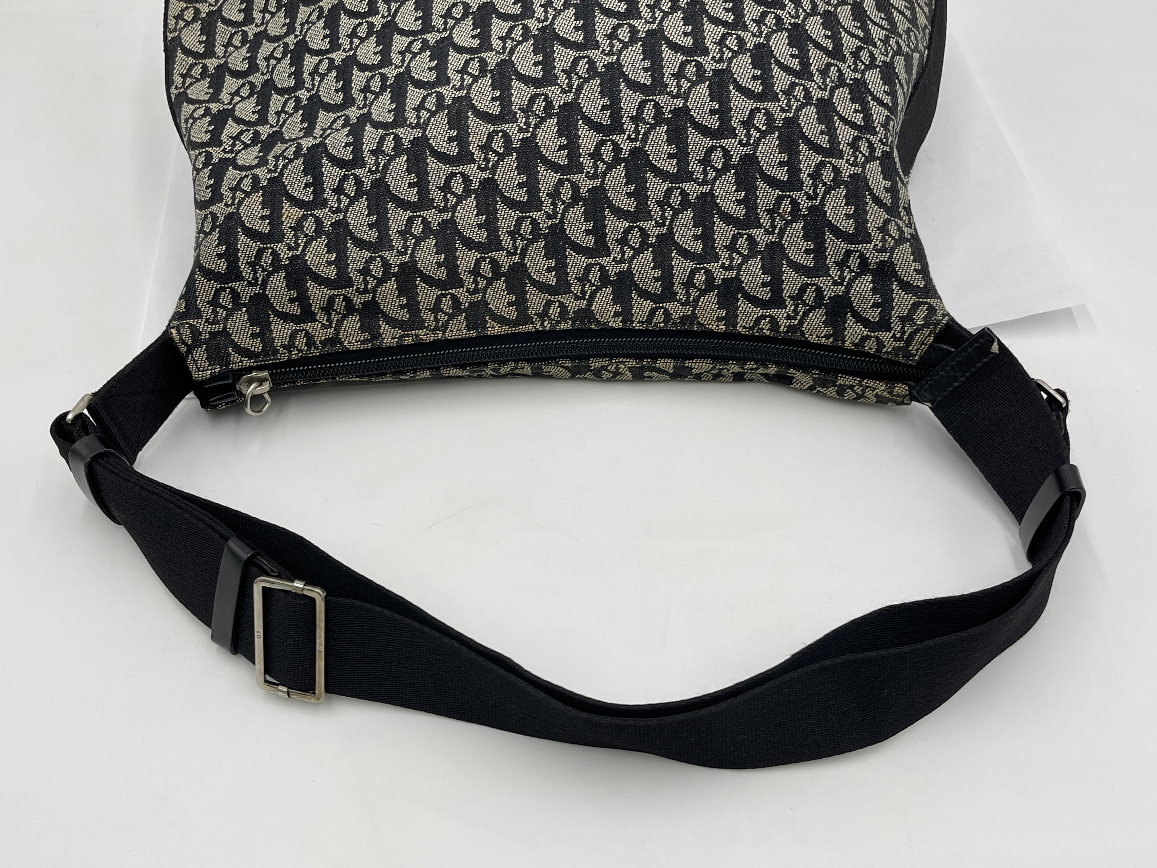 Trotter BO B 0052 Shoulder Bag — view 3
