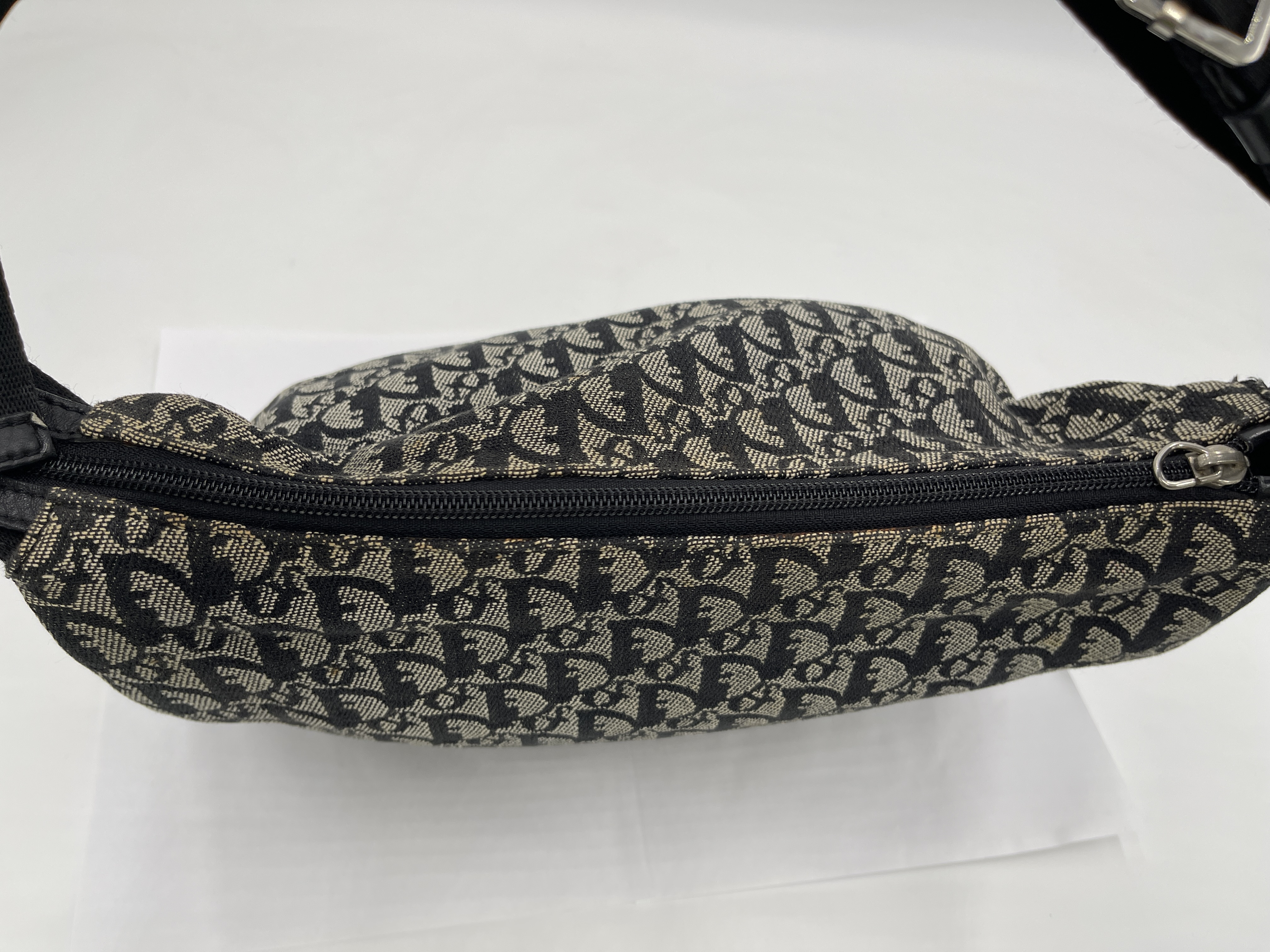 Trotter BO B 0052 Shoulder Bag — view 7
