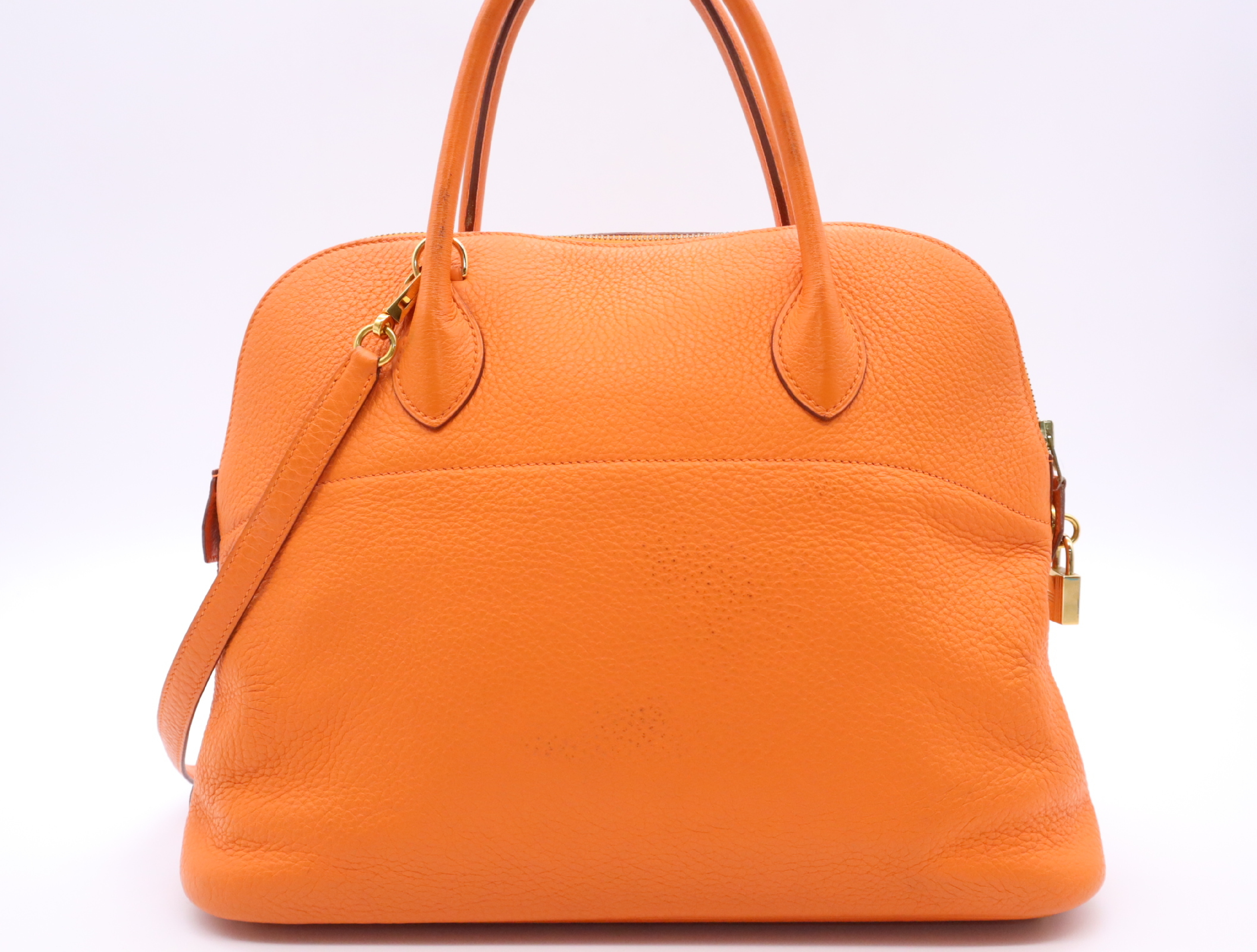 Leather Bolide 35 Shoulder Bag with Shoulder Strap, Padlock, 2 Keys, and Clochette. Orange. G Stamp. 2003. — view 2