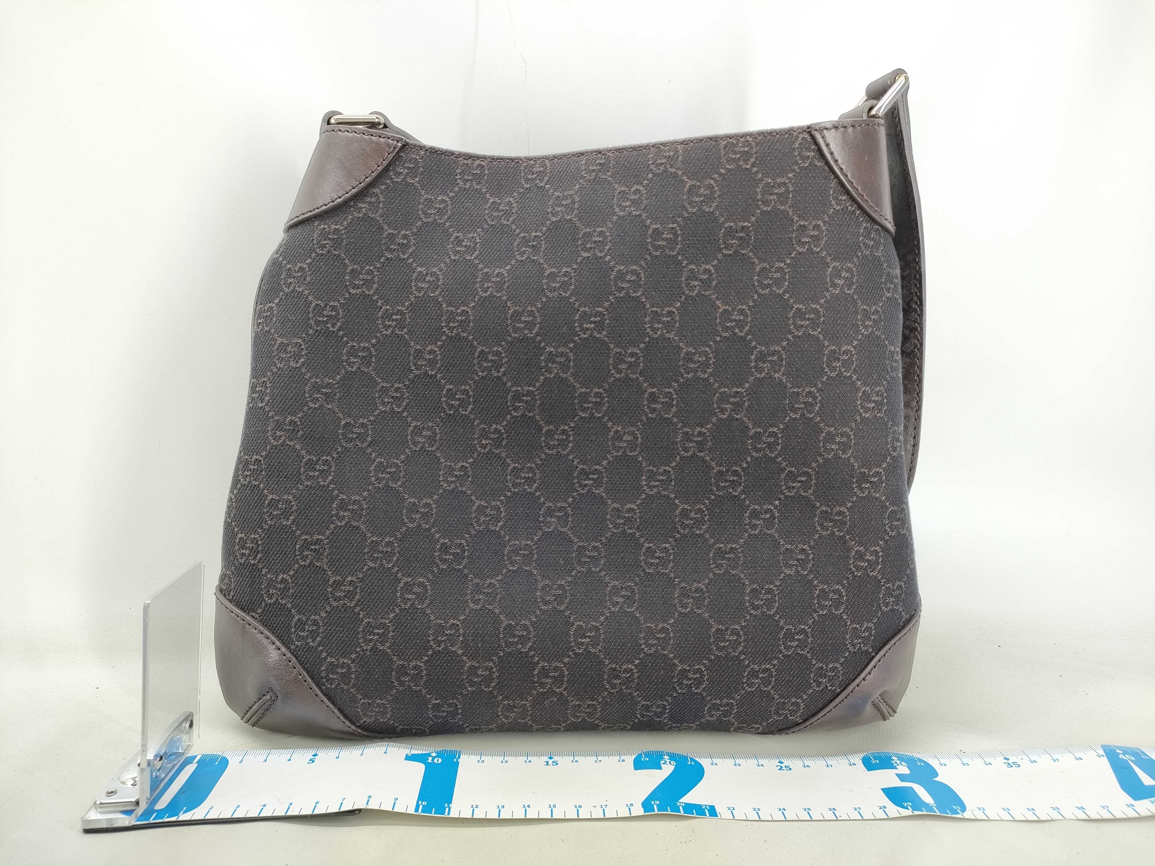GG Canvas Shoulder Bag 248272 Guccissima Shoulder Bag — view 2