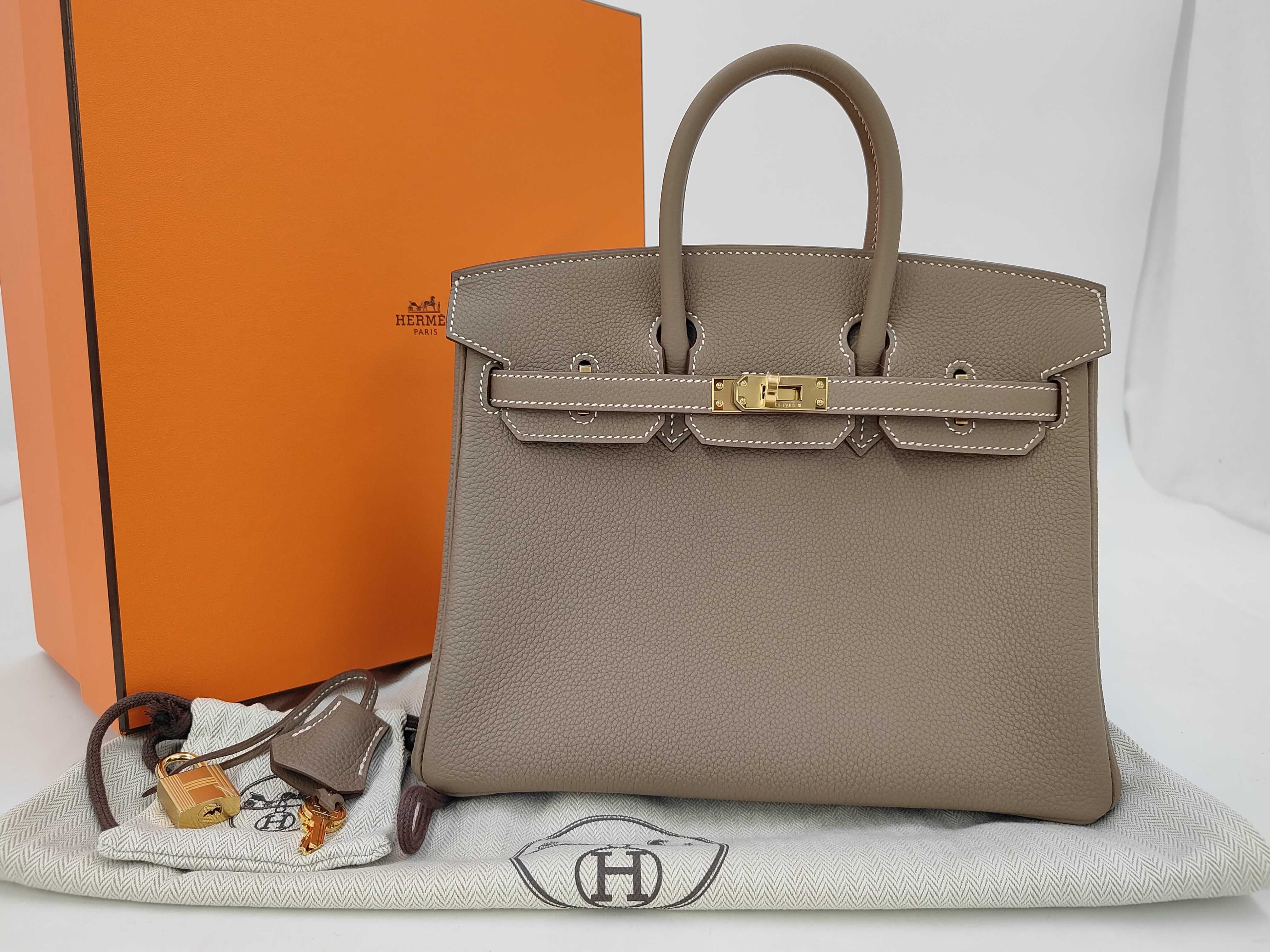 Birkin 25 G stamp Togo Etoupe Gold hardware handbag
