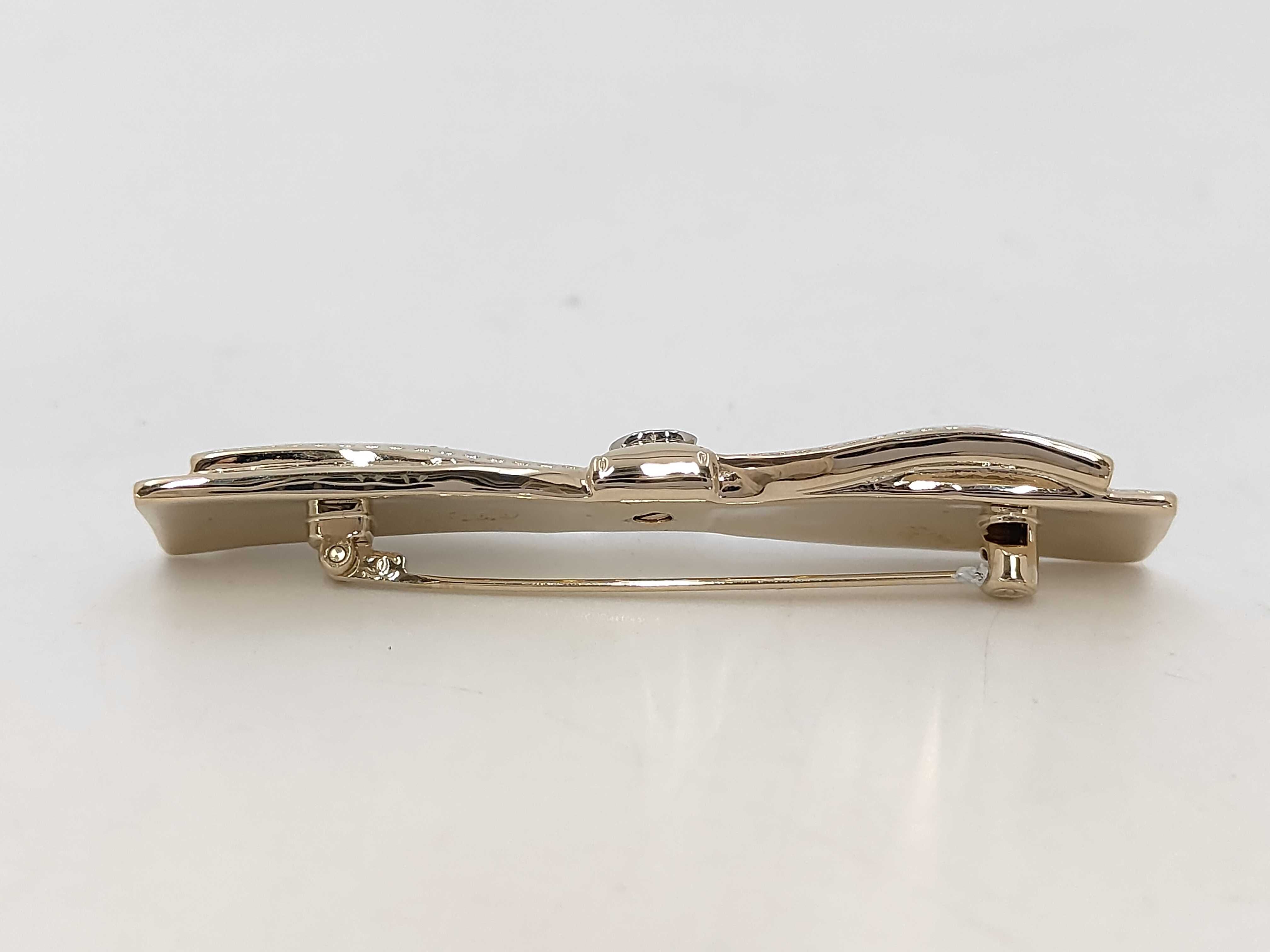 Brooch B25K Brooch — view 5