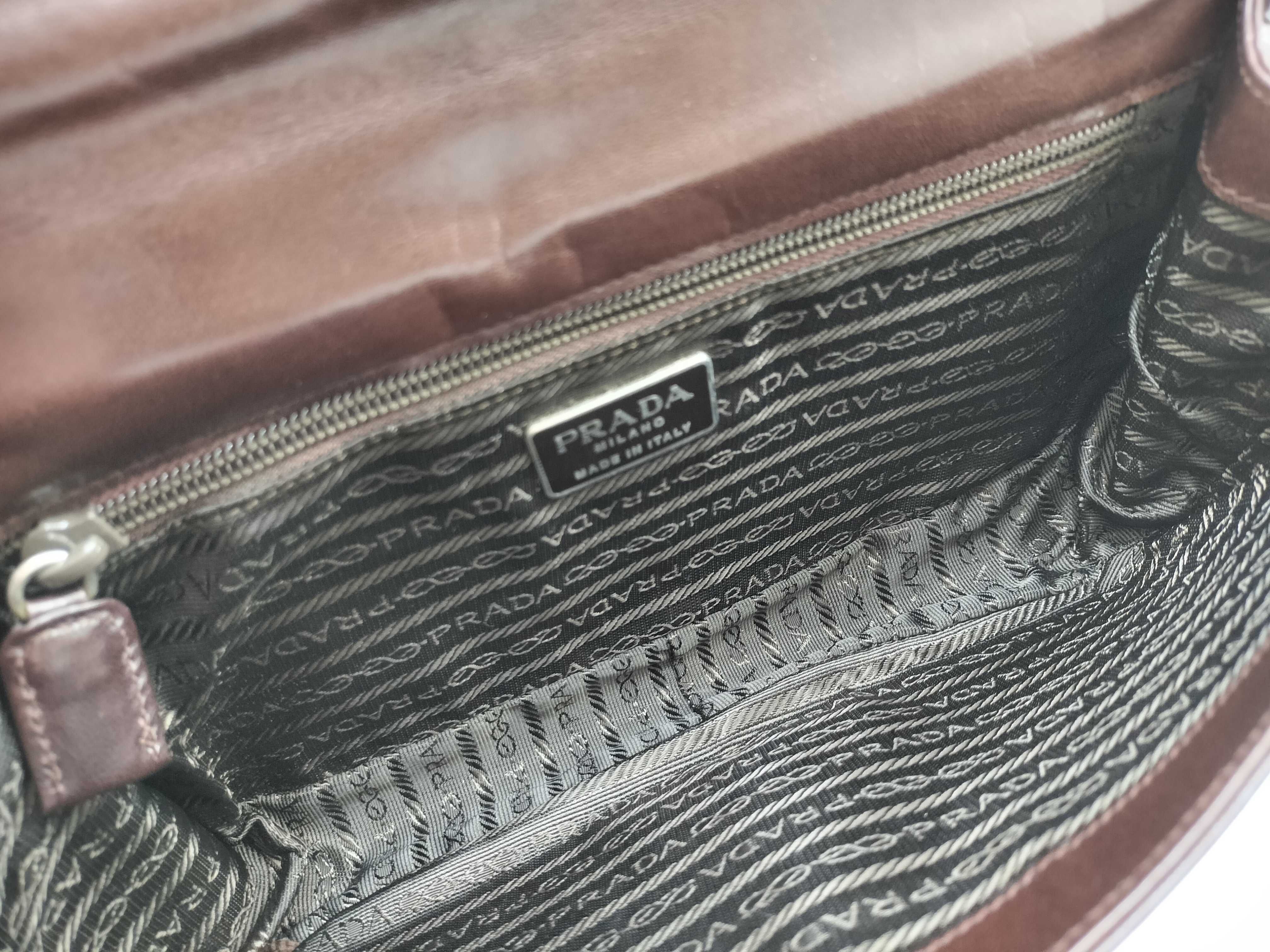Chain Shoulder Bag — view 11