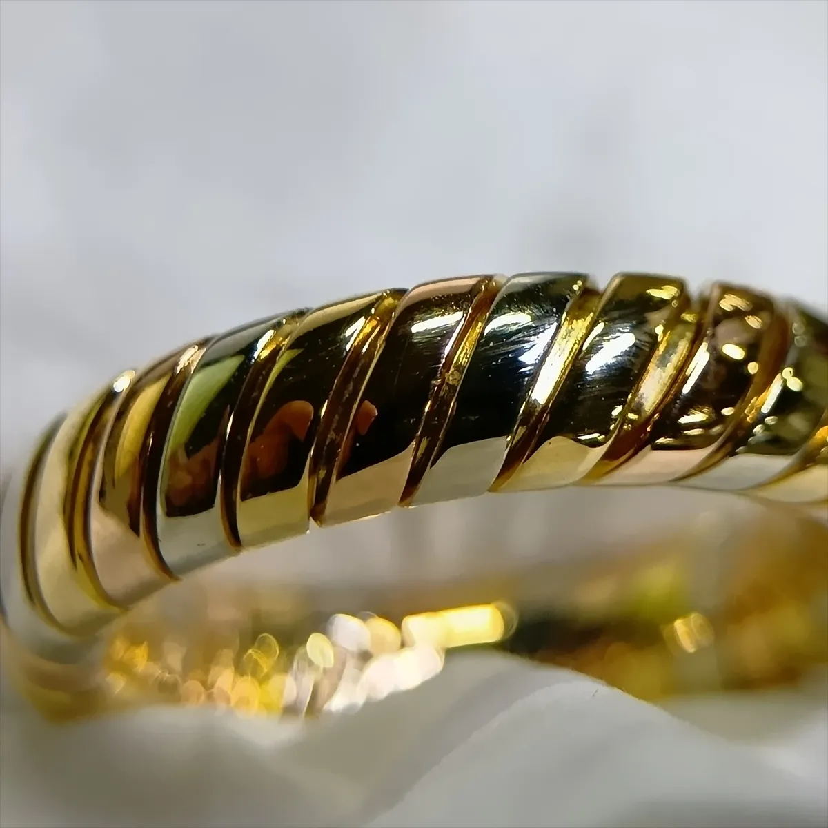 Tubogas Ring 750 (YG x PG x WG) 8.5g, dents — view 4