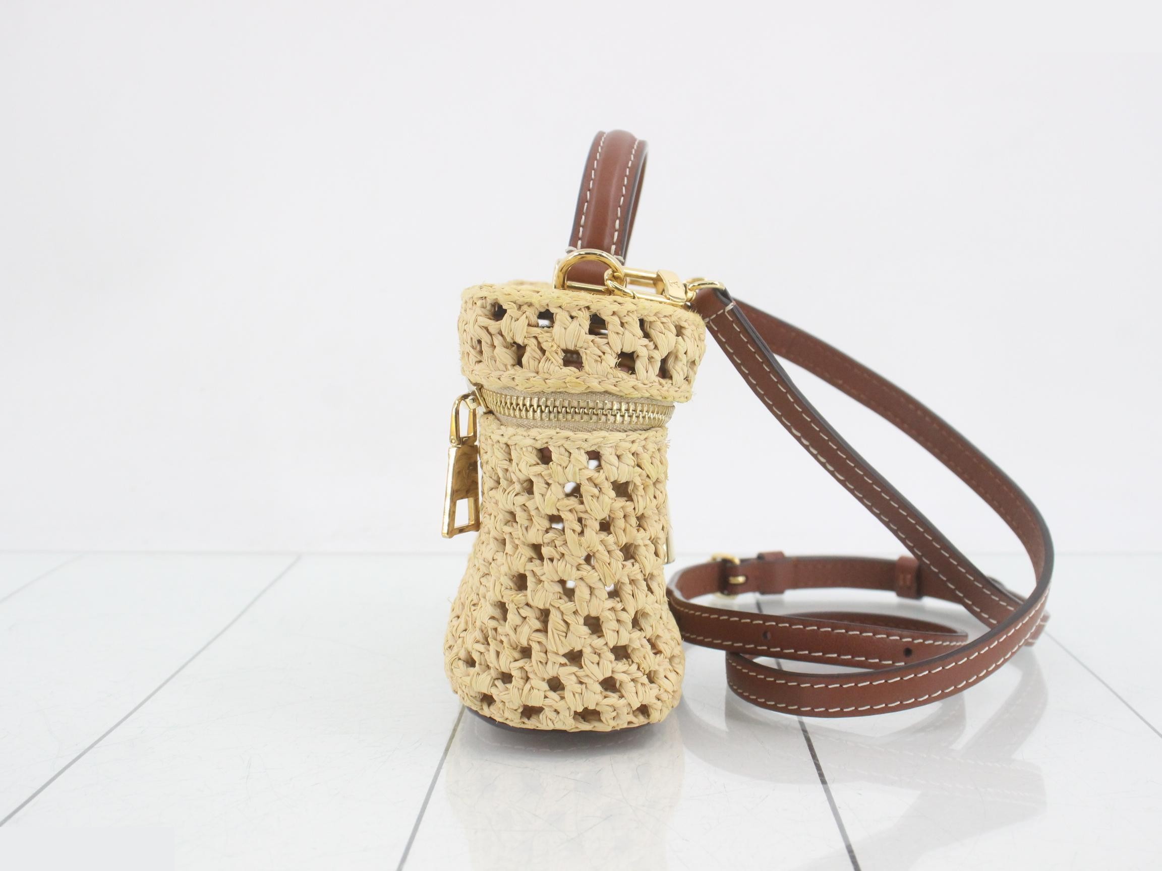 Vanity Chain Pouch 2-Way Shoulder/Handbag — view 4