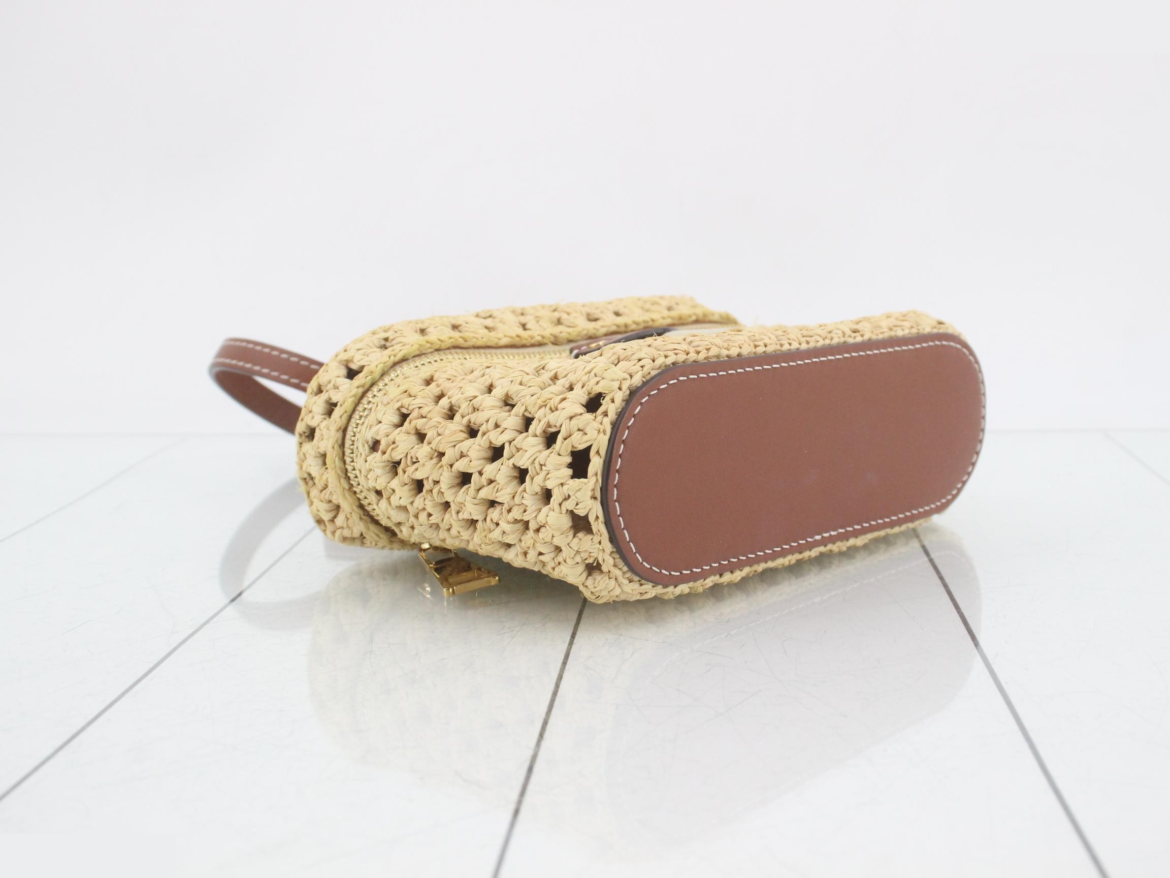 Vanity Chain Pouch 2-Way Shoulder/Handbag — view 5