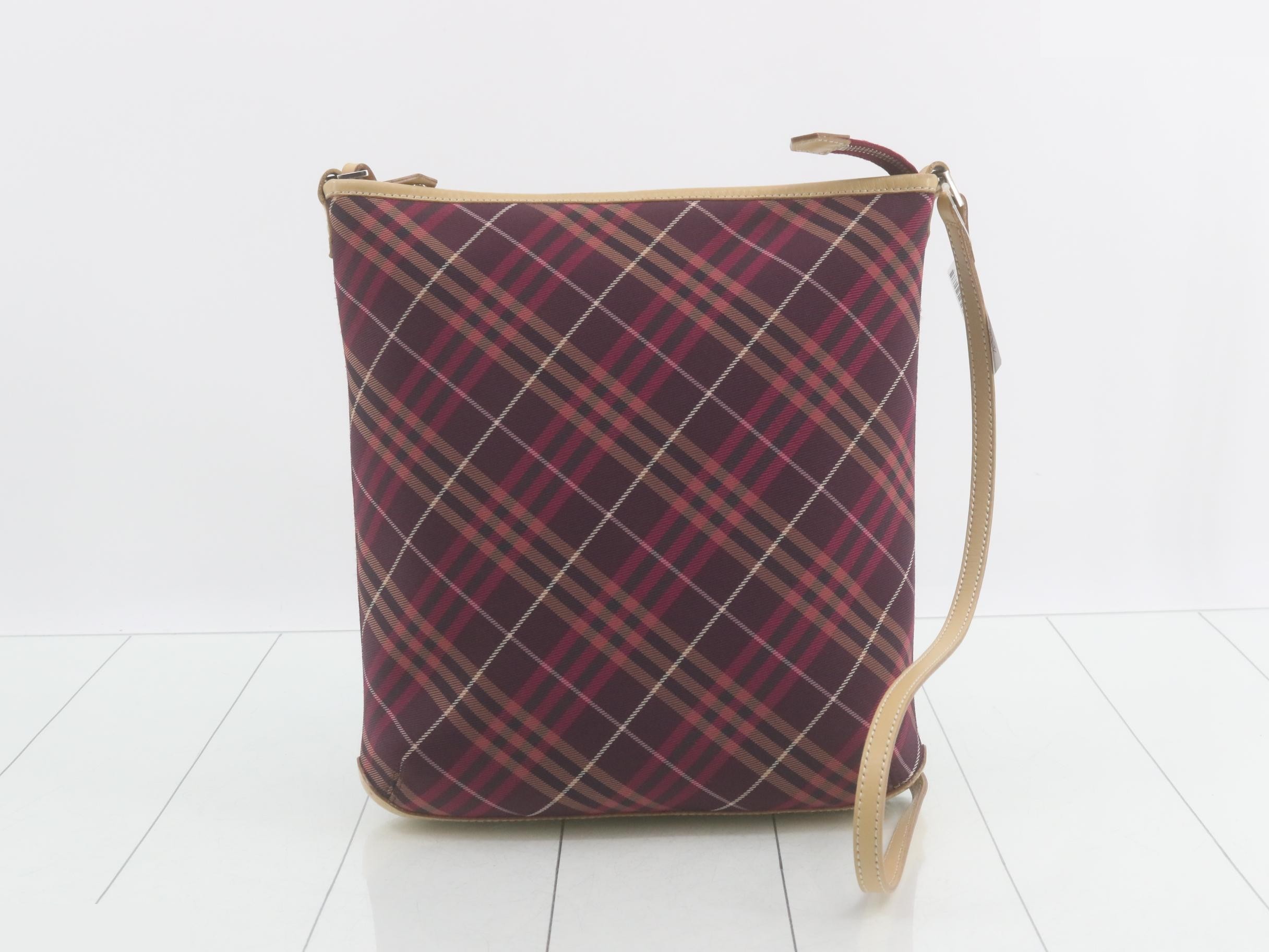 Crossbody shoulder bag, Nova Check pattern, Bordeaux, W29 H31 D4