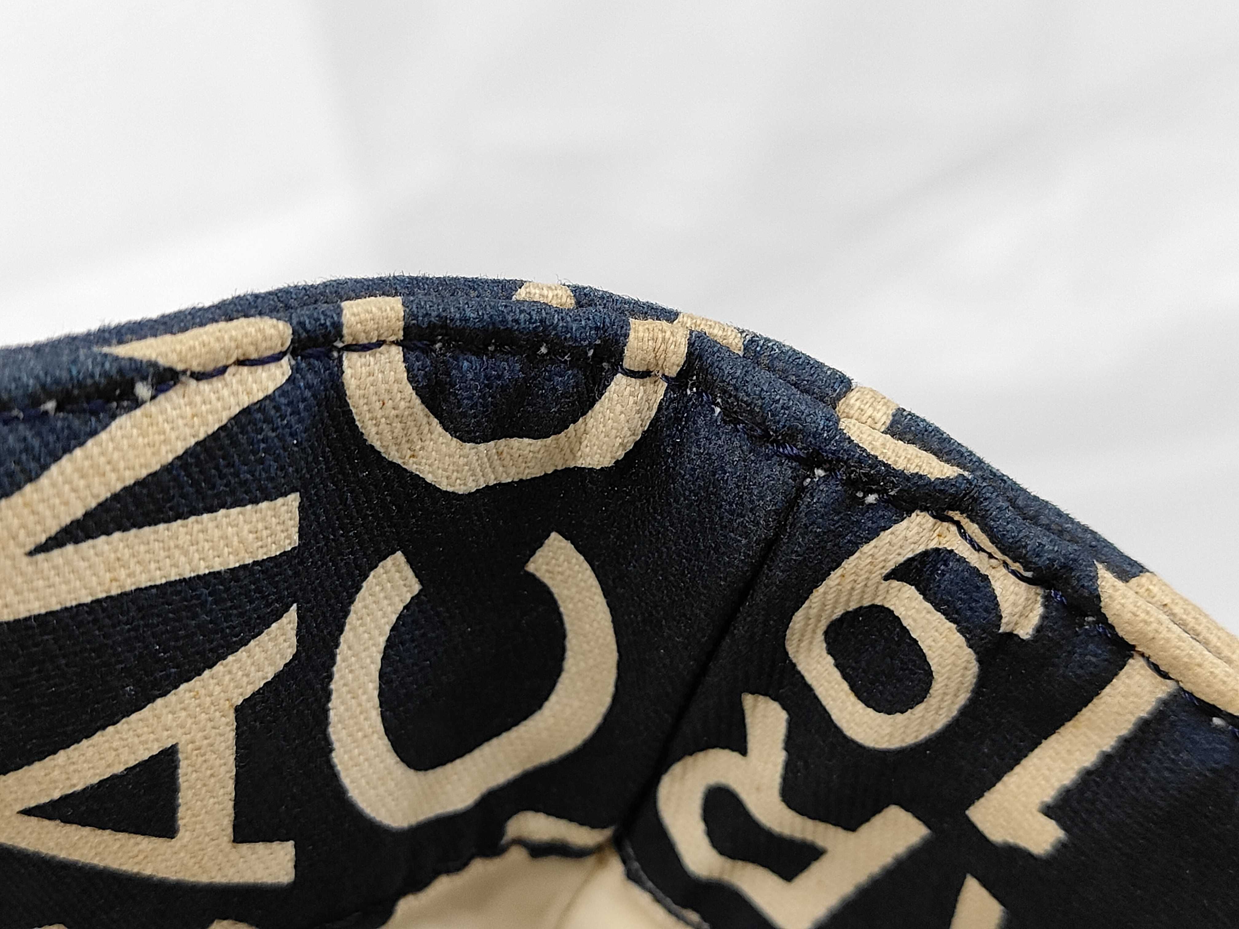 tote bag with pouch — view 8