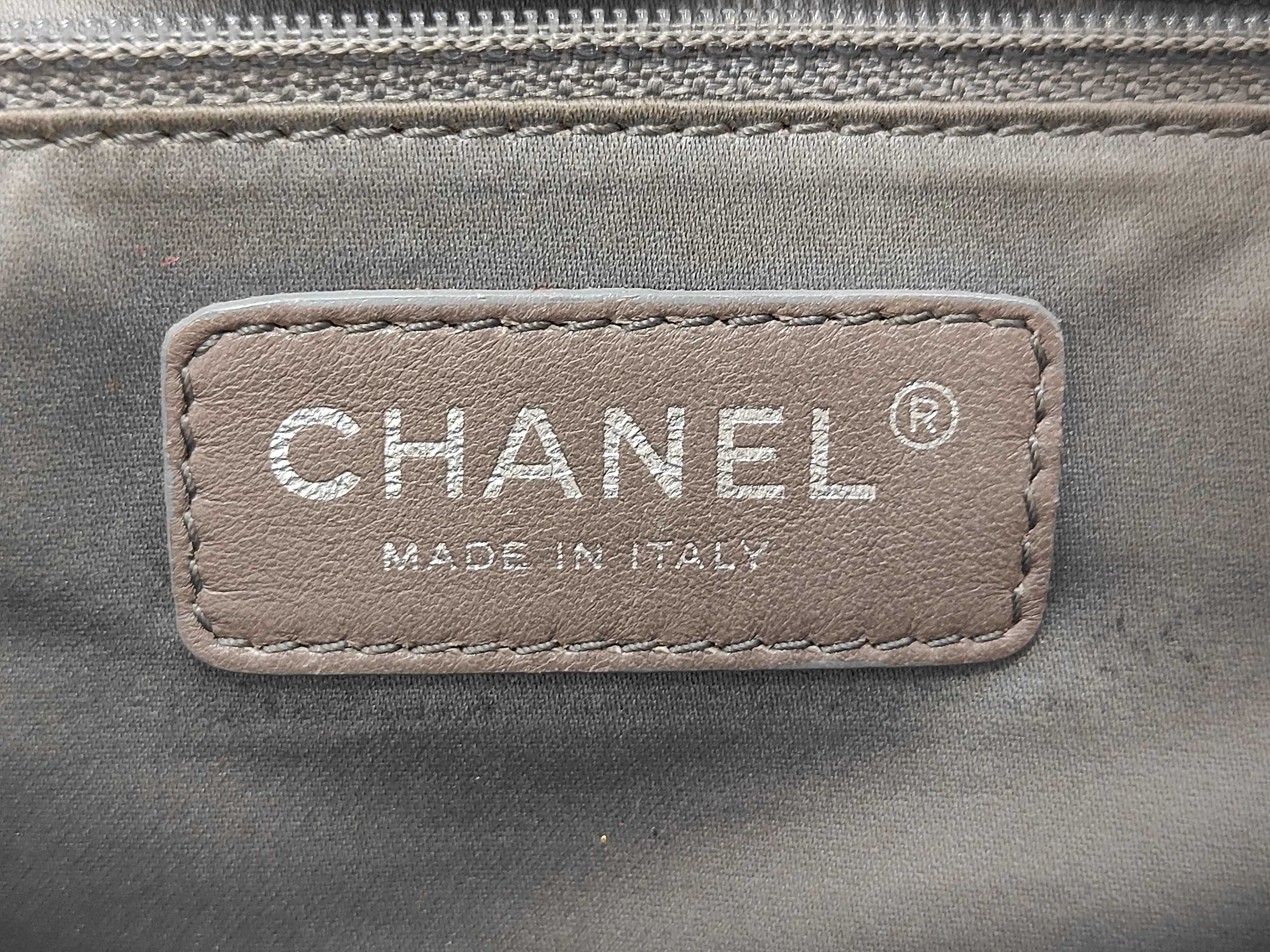 Gabrielle Line Shoulder Bag — view 9