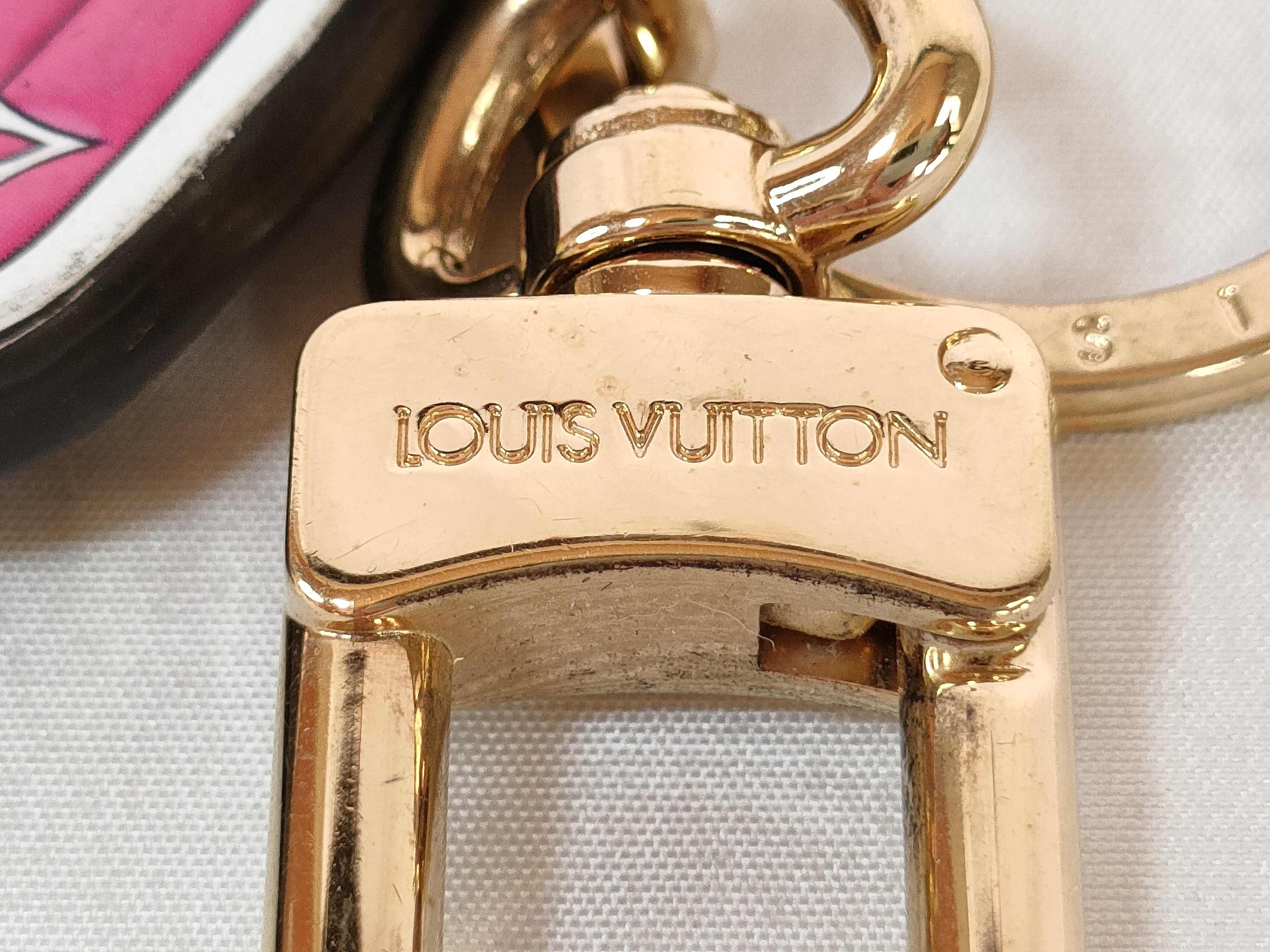 M68653 Vivienne Charm — view 3