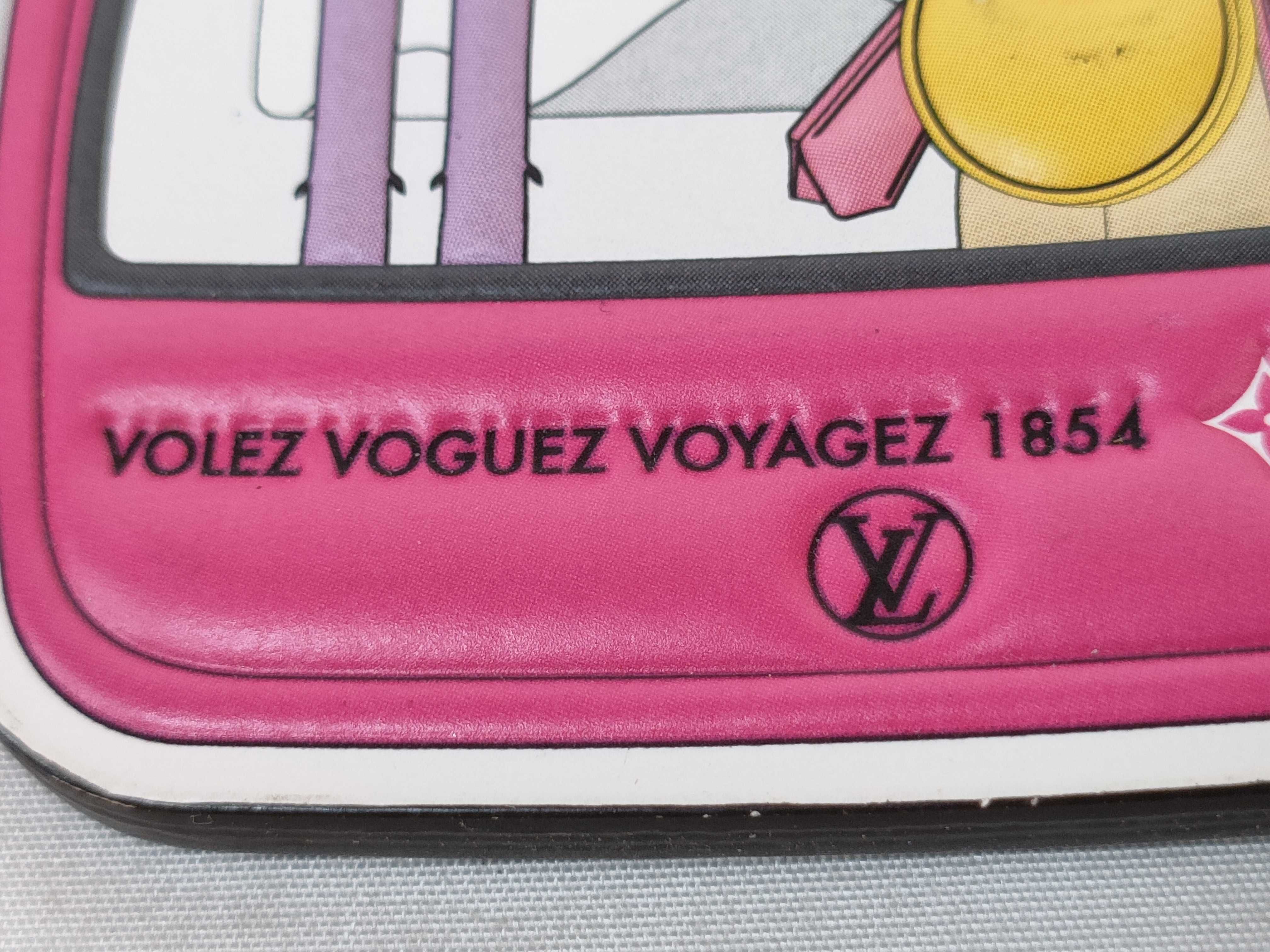 M68653 Vivienne Charm — view 5