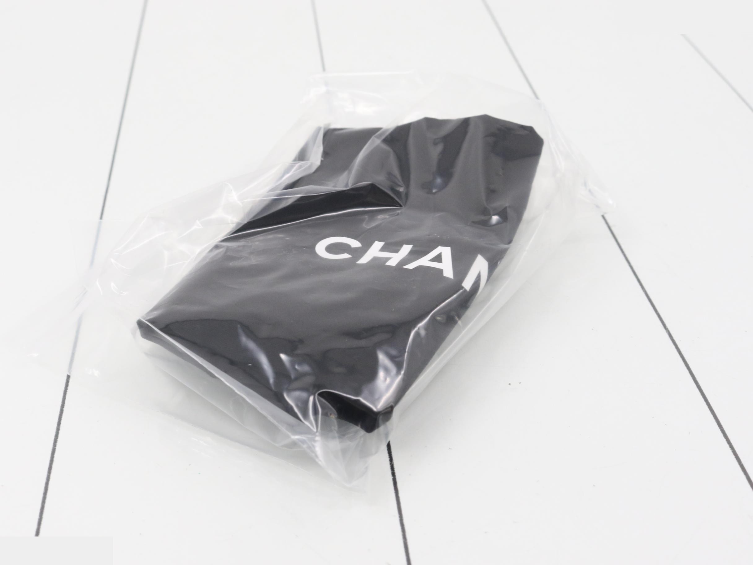 Matelassé Chain Shoulder Bag — view 7