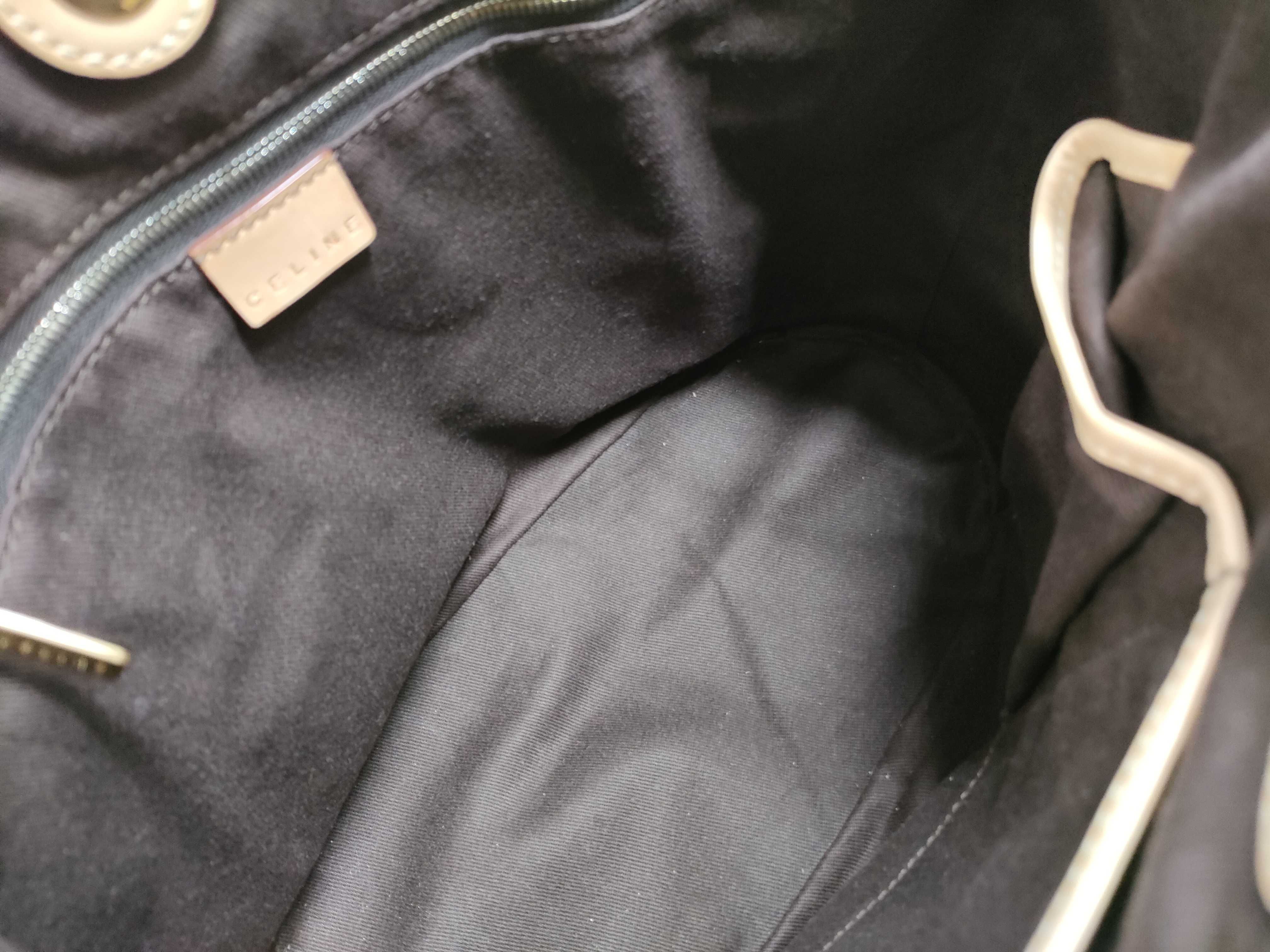 One-Shoulder Shoulder Bag — view 9