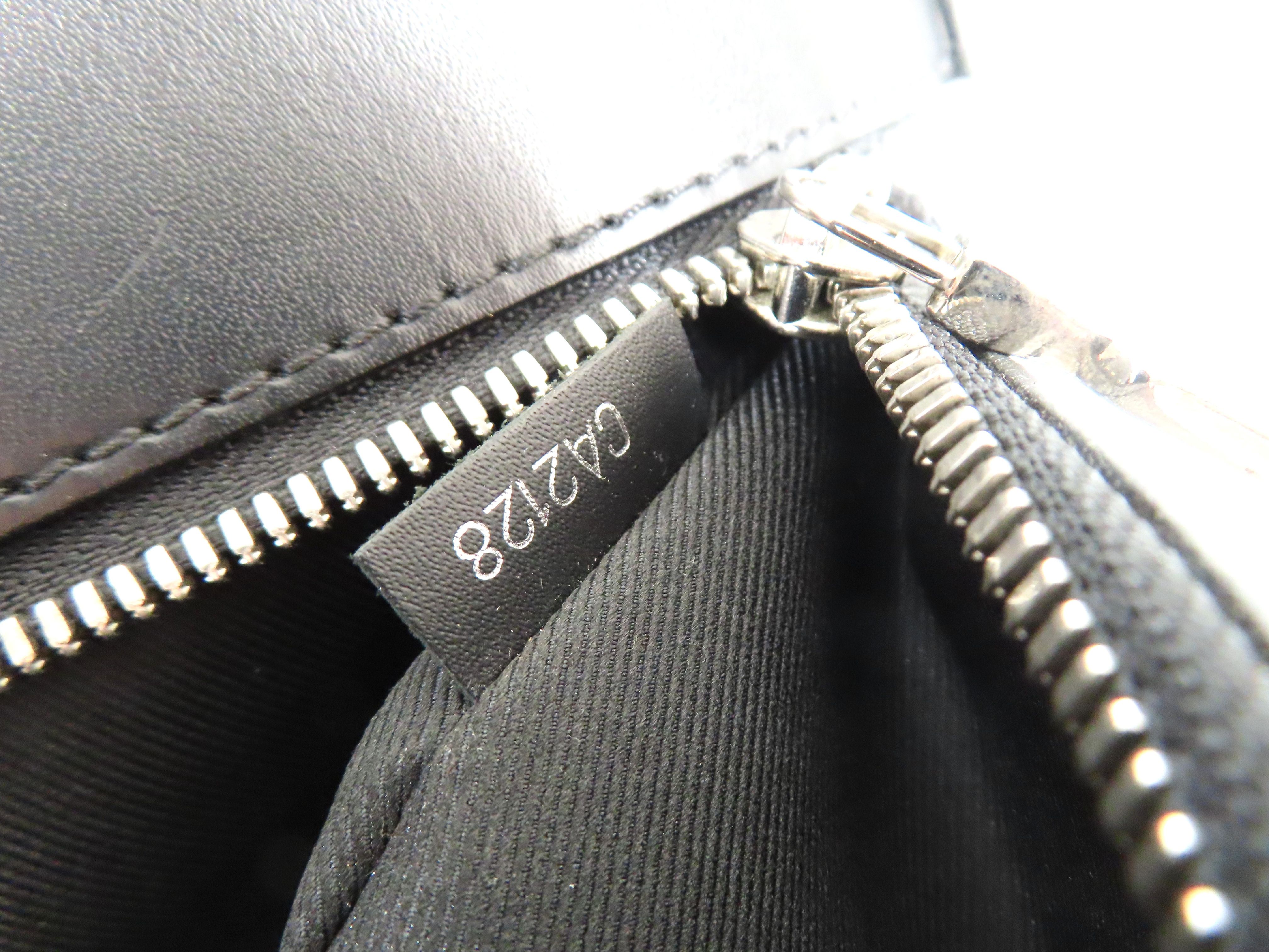 Damier Graphite ID- Mick 30 Canvas Black Shoulderbag SHW CA2128 Shoulder Bag — view 13