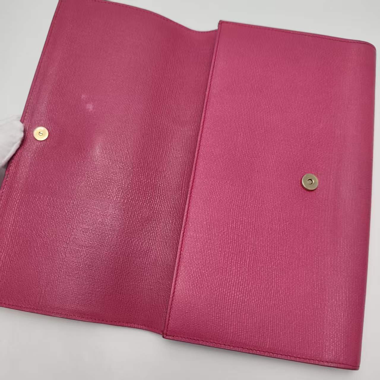 【*Shipped from: China*】Yves Saint Laurent Y-Line Leather Clutch Bag — view 5