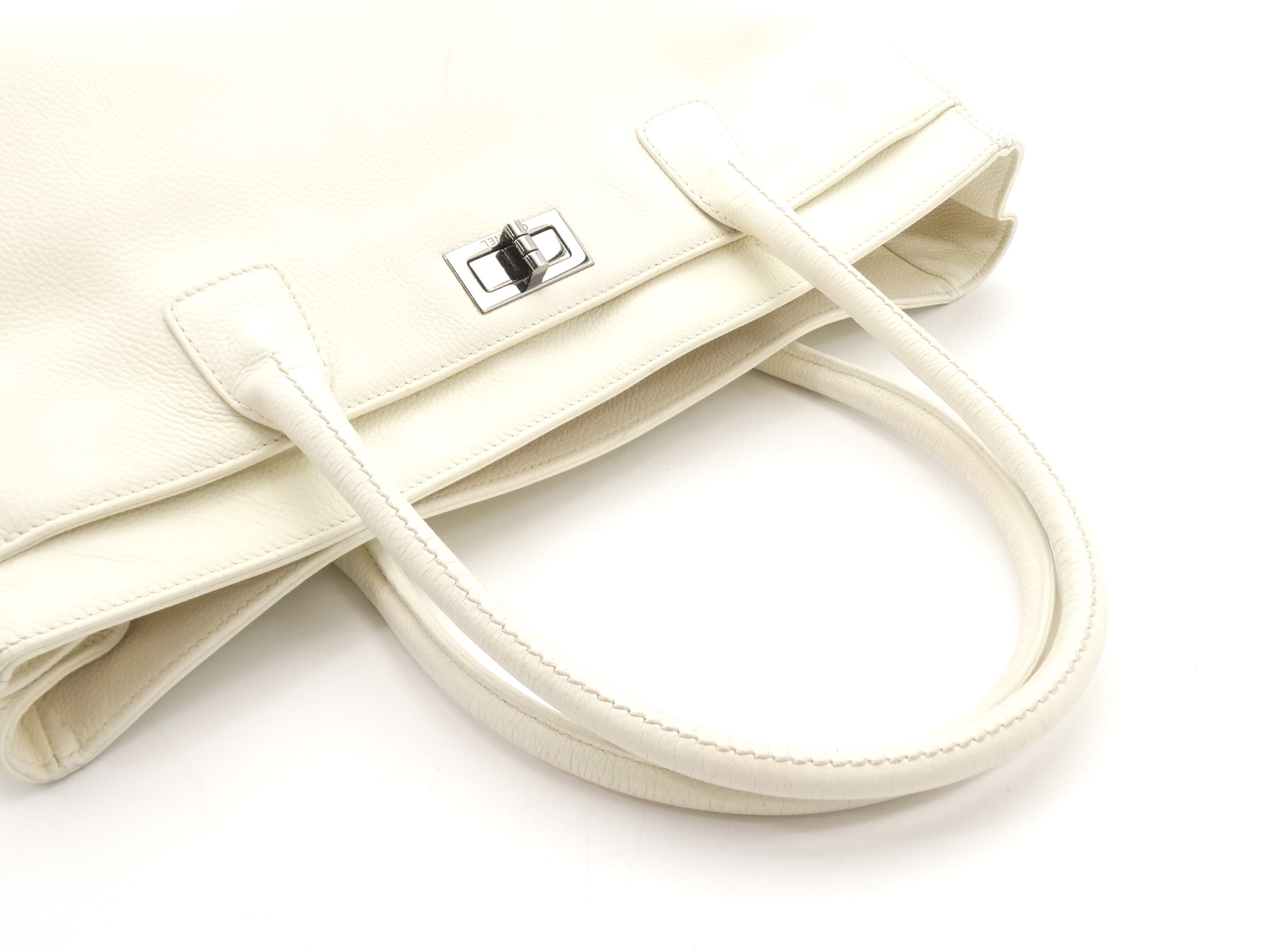 2.55 Executive Leather Handbag — view 6