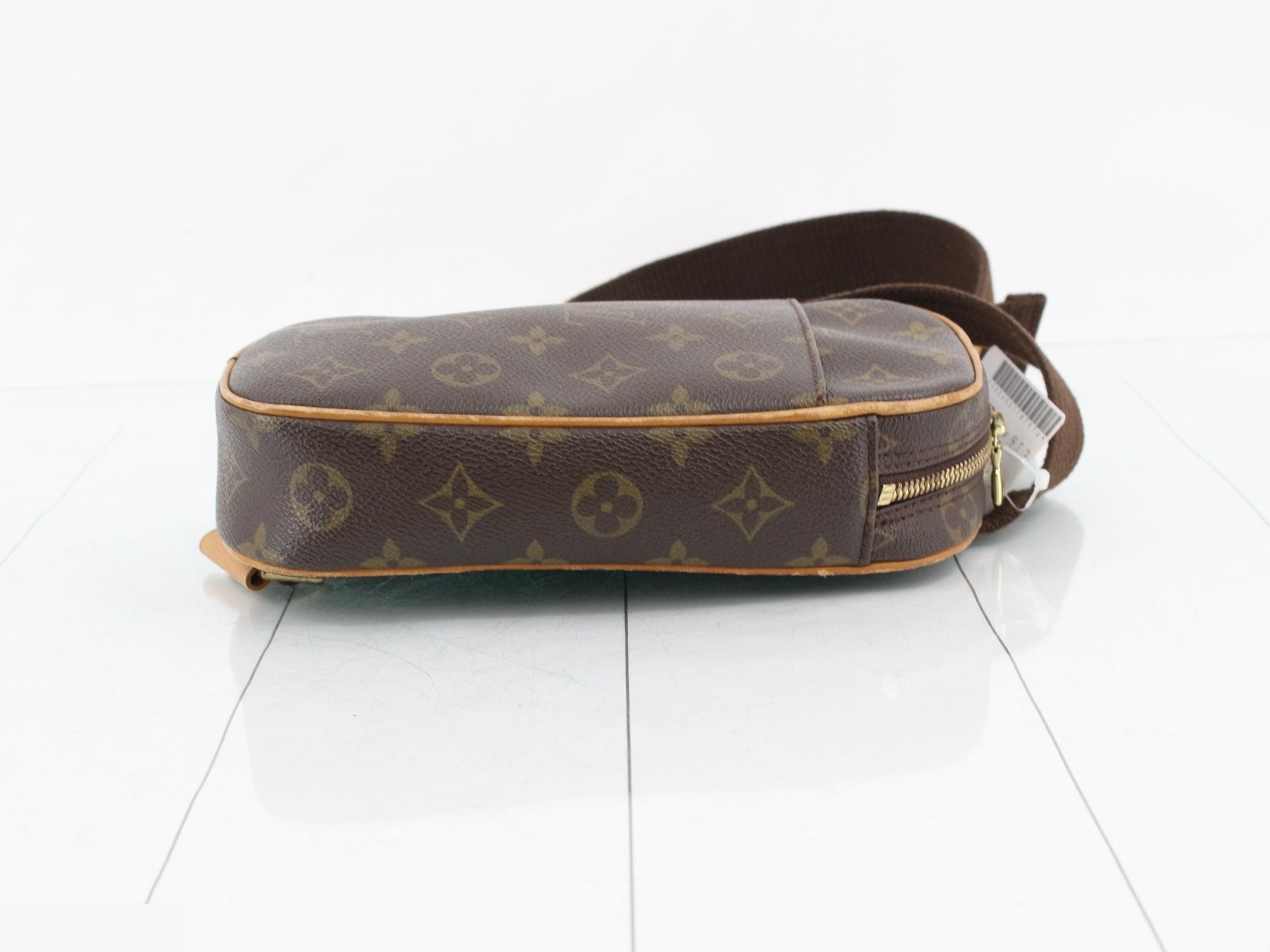 Pochette Gange — view 3