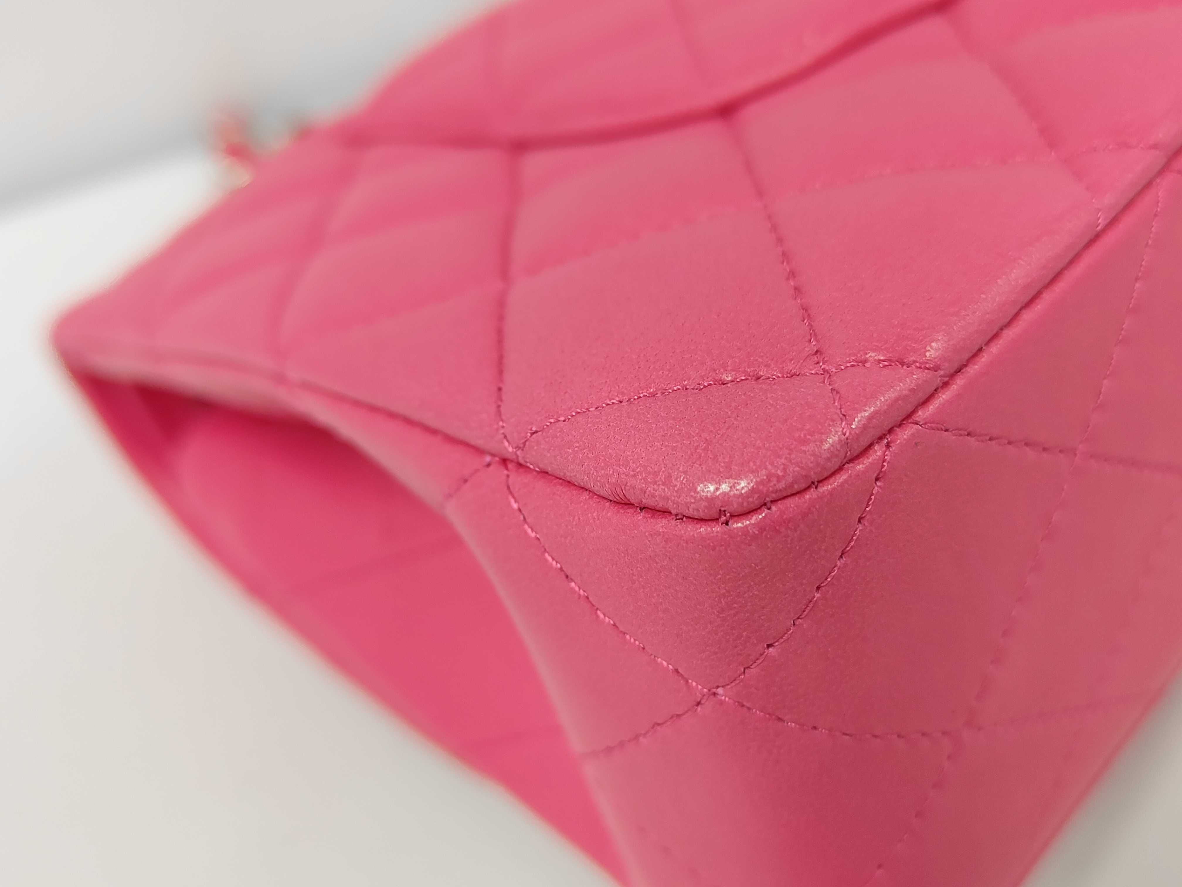 Double Flap 25 Chain Shoulder Bag, Matelassé Lambskin, Pink, SS Shoulder Bag — view 4