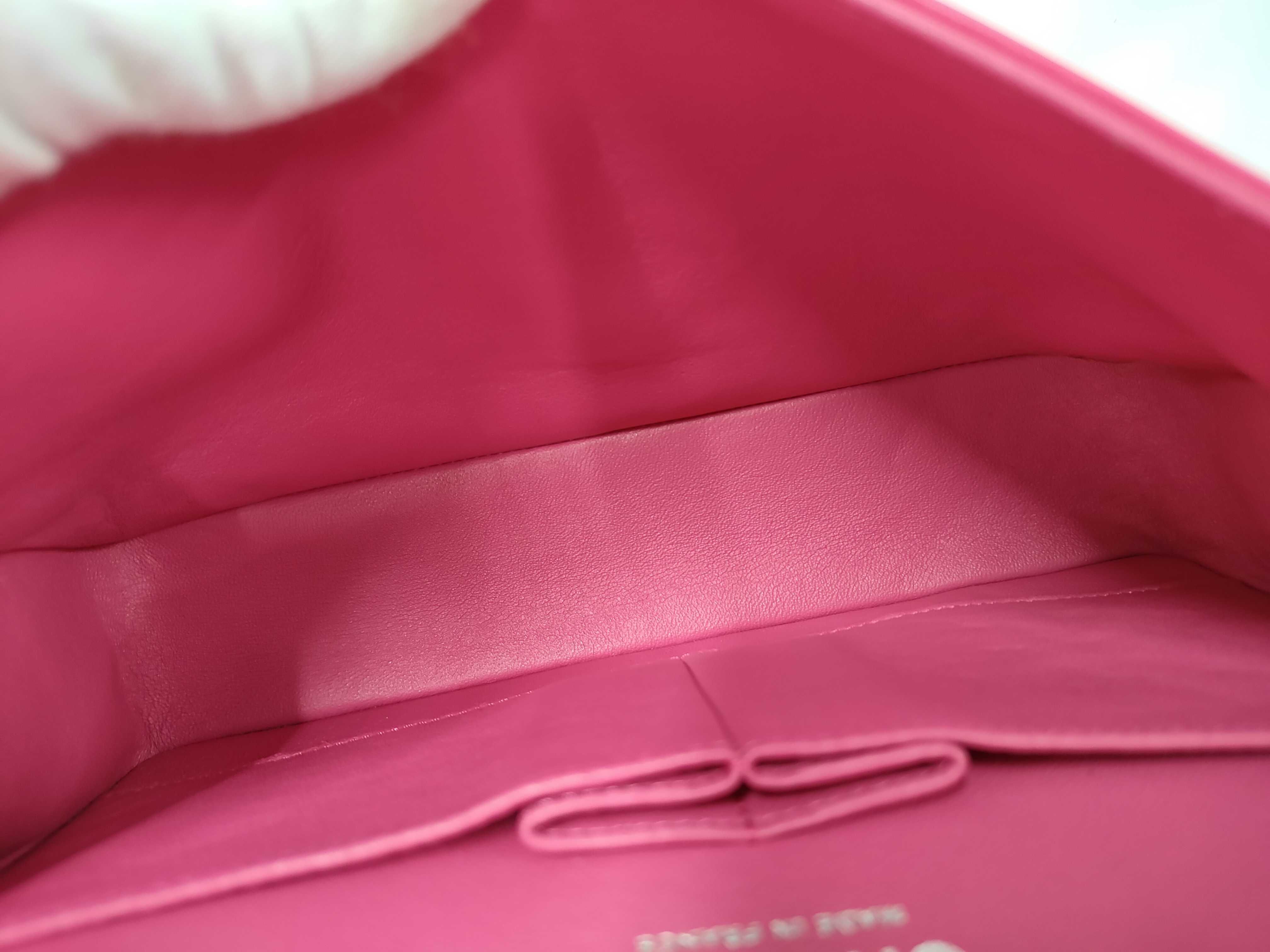 Double Flap 25 Chain Shoulder Bag, Matelassé Lambskin, Pink, SS Shoulder Bag — view 8