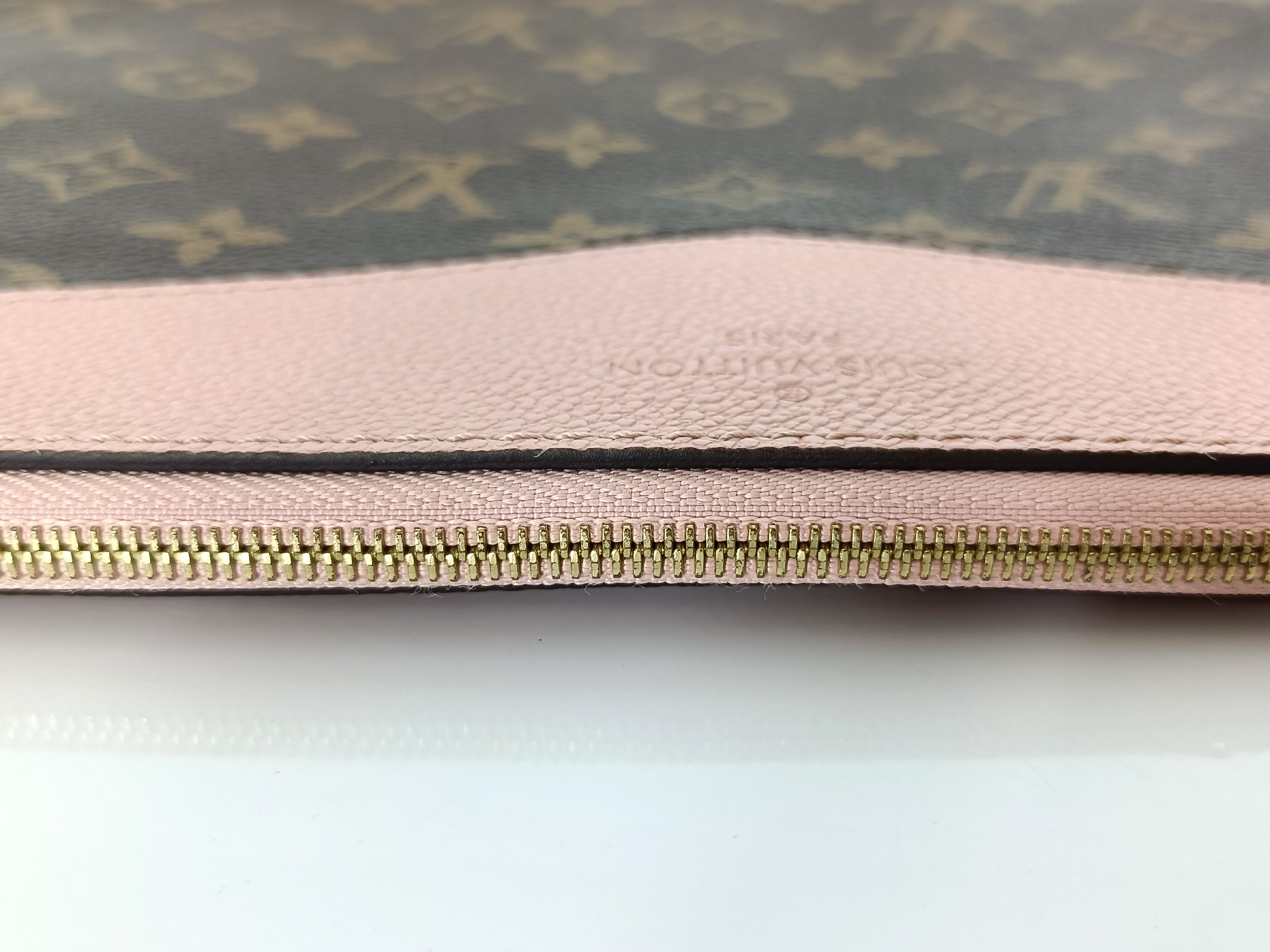 Monogram DU- Monogram Daily Pouch M62942 TN2159 Clutch Bag — view 4
