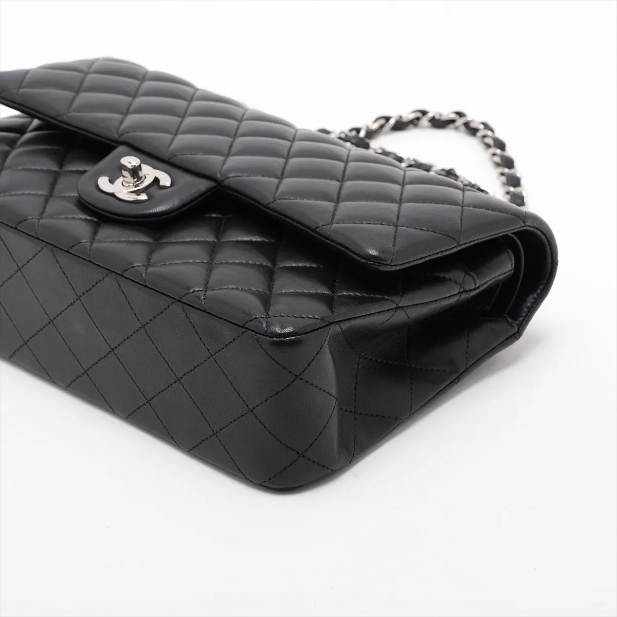 [Individually packaged] Chanel Matelassé 25 Lambskin Double Flap Double Chain Bag, Black with Silver Hardware, 24906653, serial number 24 — view 3