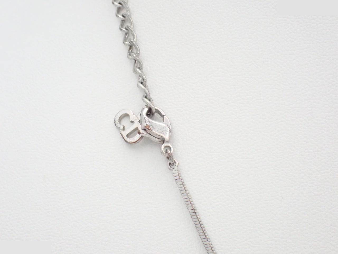 Trotter (precious metal) necklace pendant, chain approximately 42cm — view 2